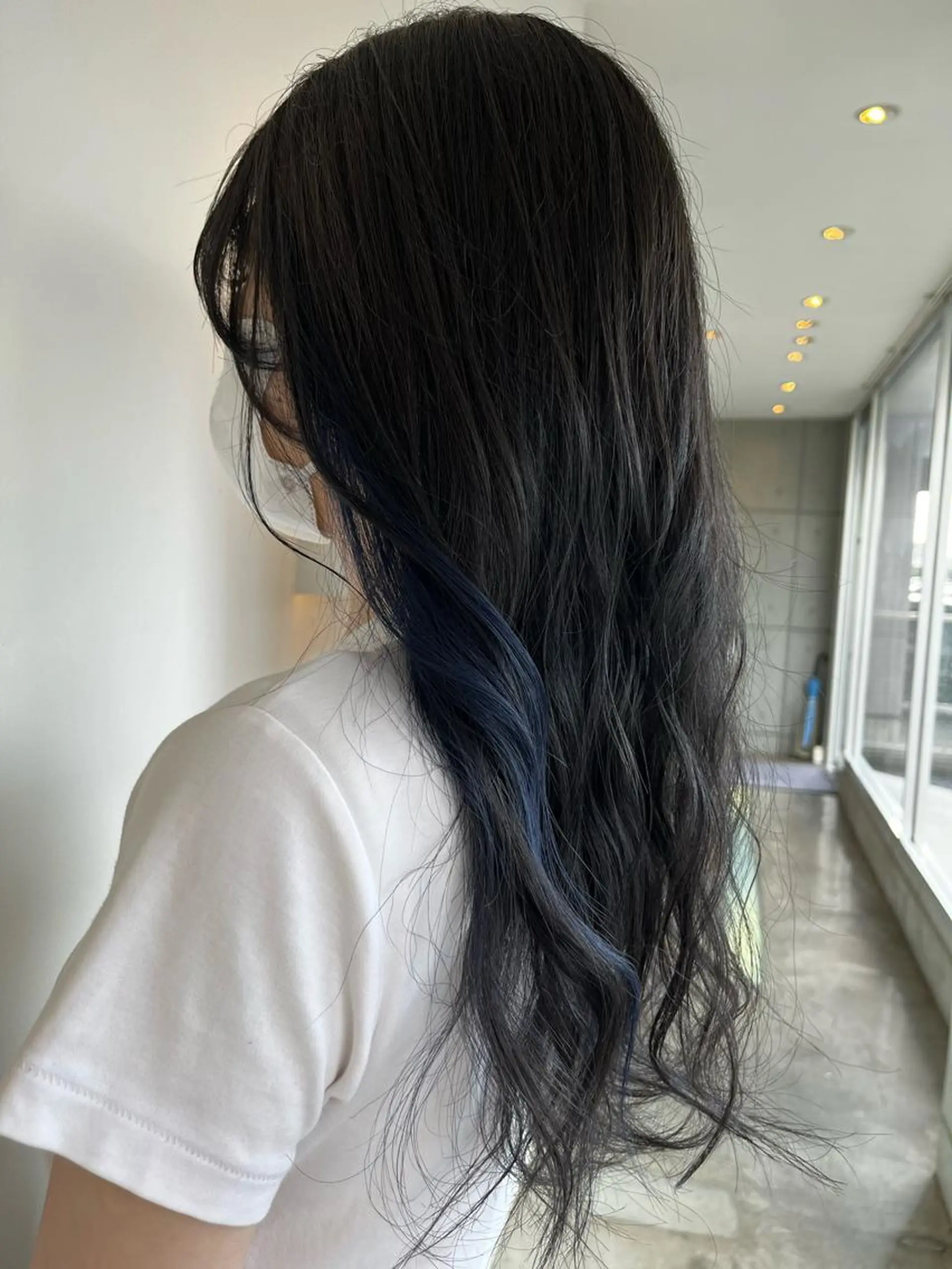 セミロング おせ ちさとのヘアスタイル