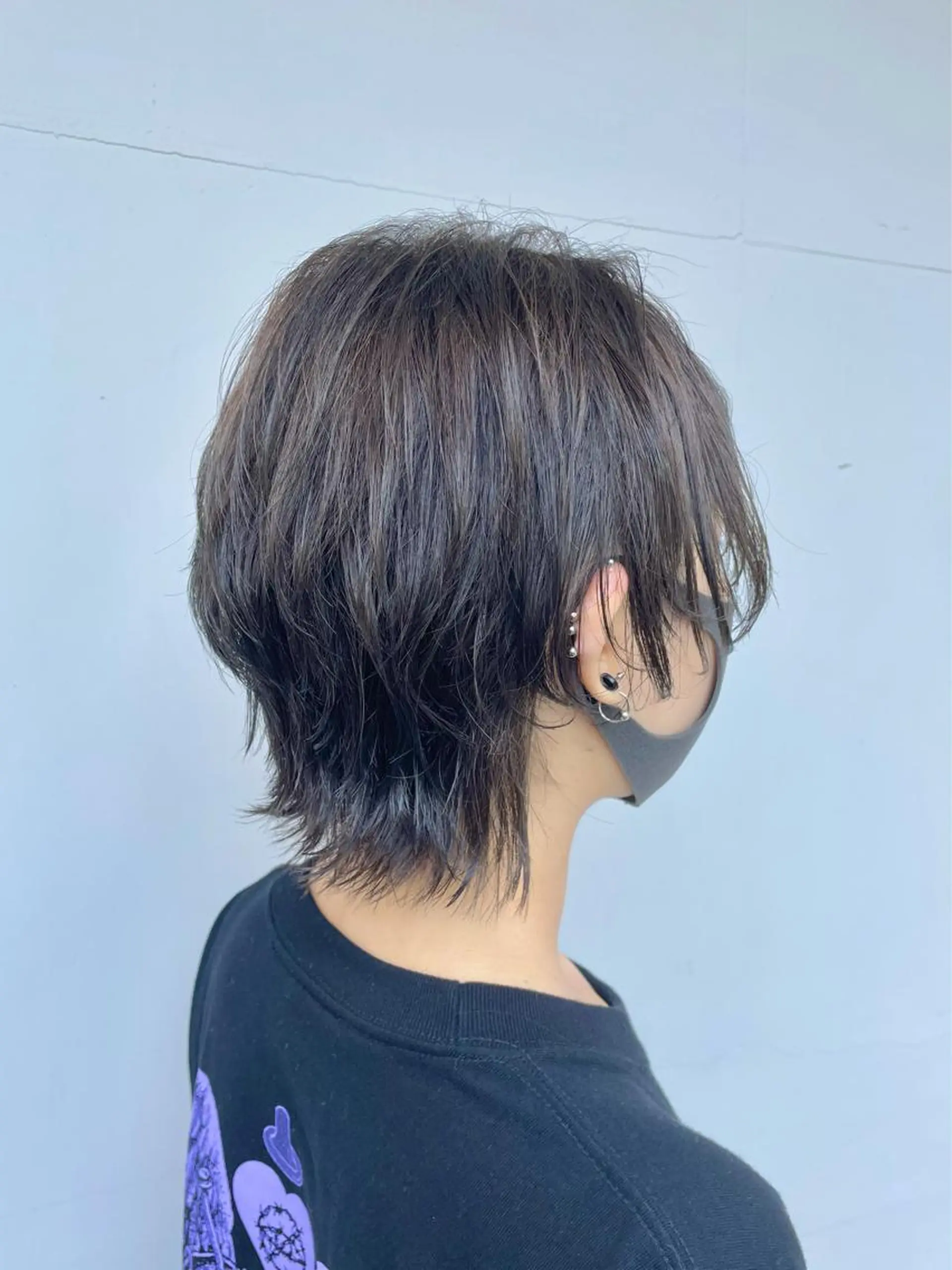 ミディアム アッシュ ウルフカット ヘアカラー トリートメント もにか🌞原宿/渋谷 🌝ブリーチカラーのヘアスタイル