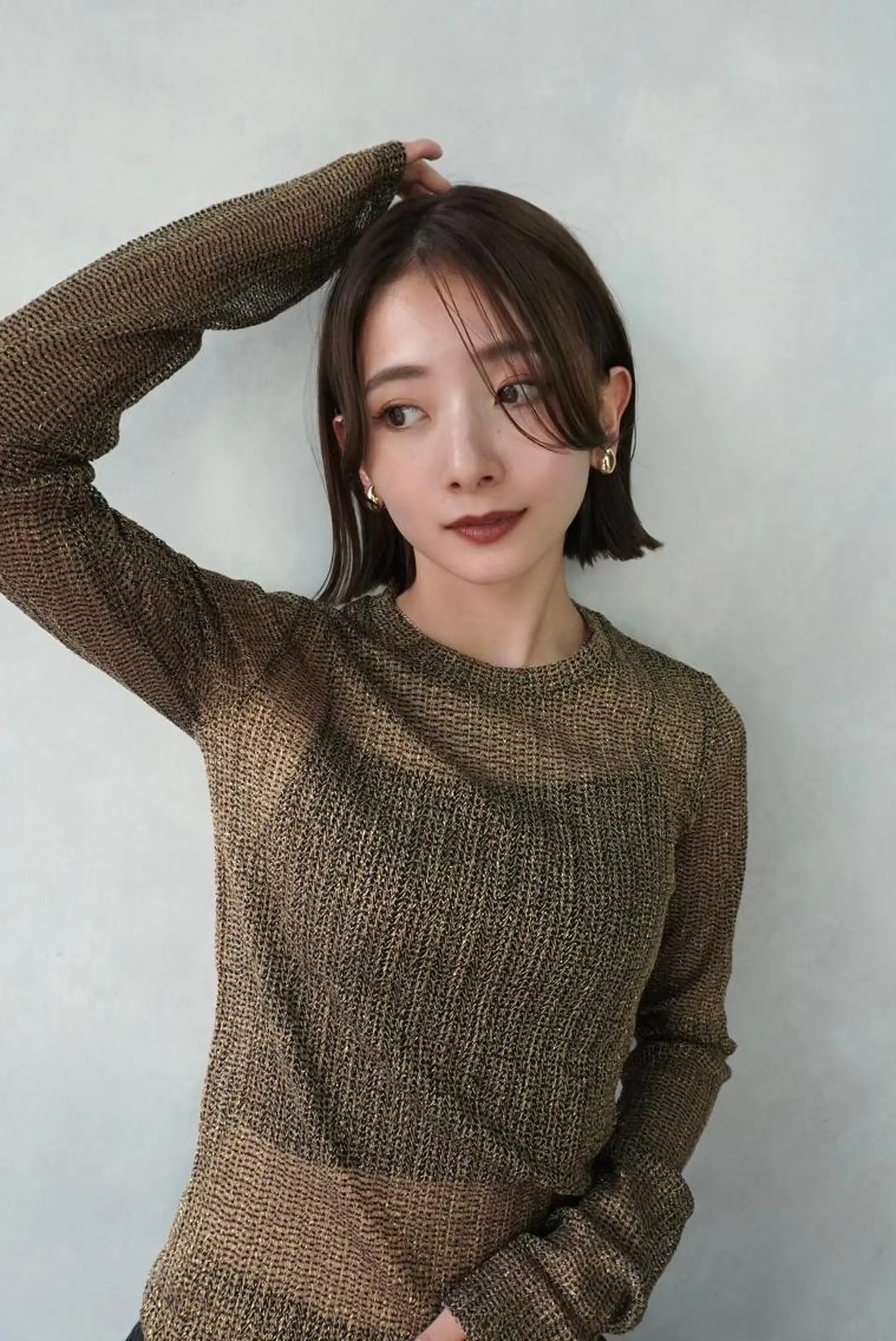 ミディアム カラー ミディアムパーマ アッシュ バレイヤージュ ベージュカラー ブリーチ カット トリートメント CEINE loqのヘアスタイル