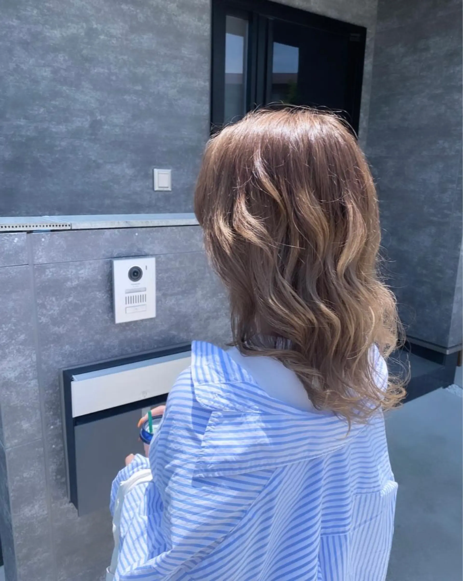 セミロング カット ヘアカラー トリートメント Designer EGGのマツエク・マツパデザイン