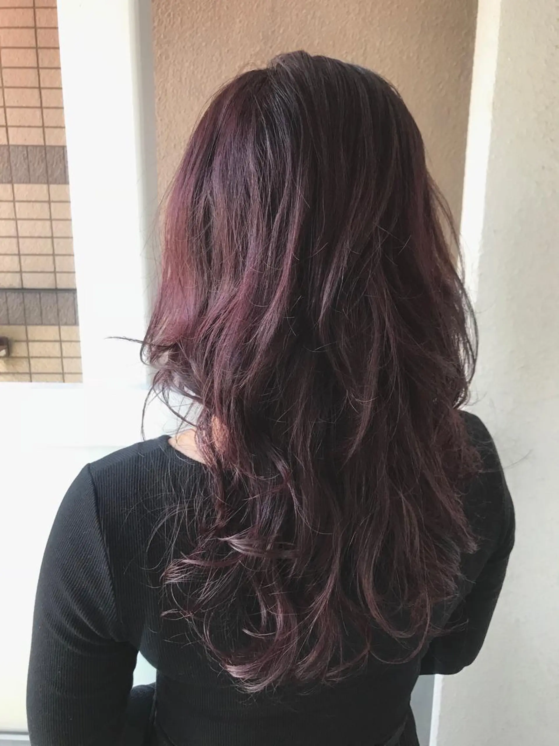 ロング カラー 岩谷/ブリーチ 🪽透明感カラーのヘアスタイル