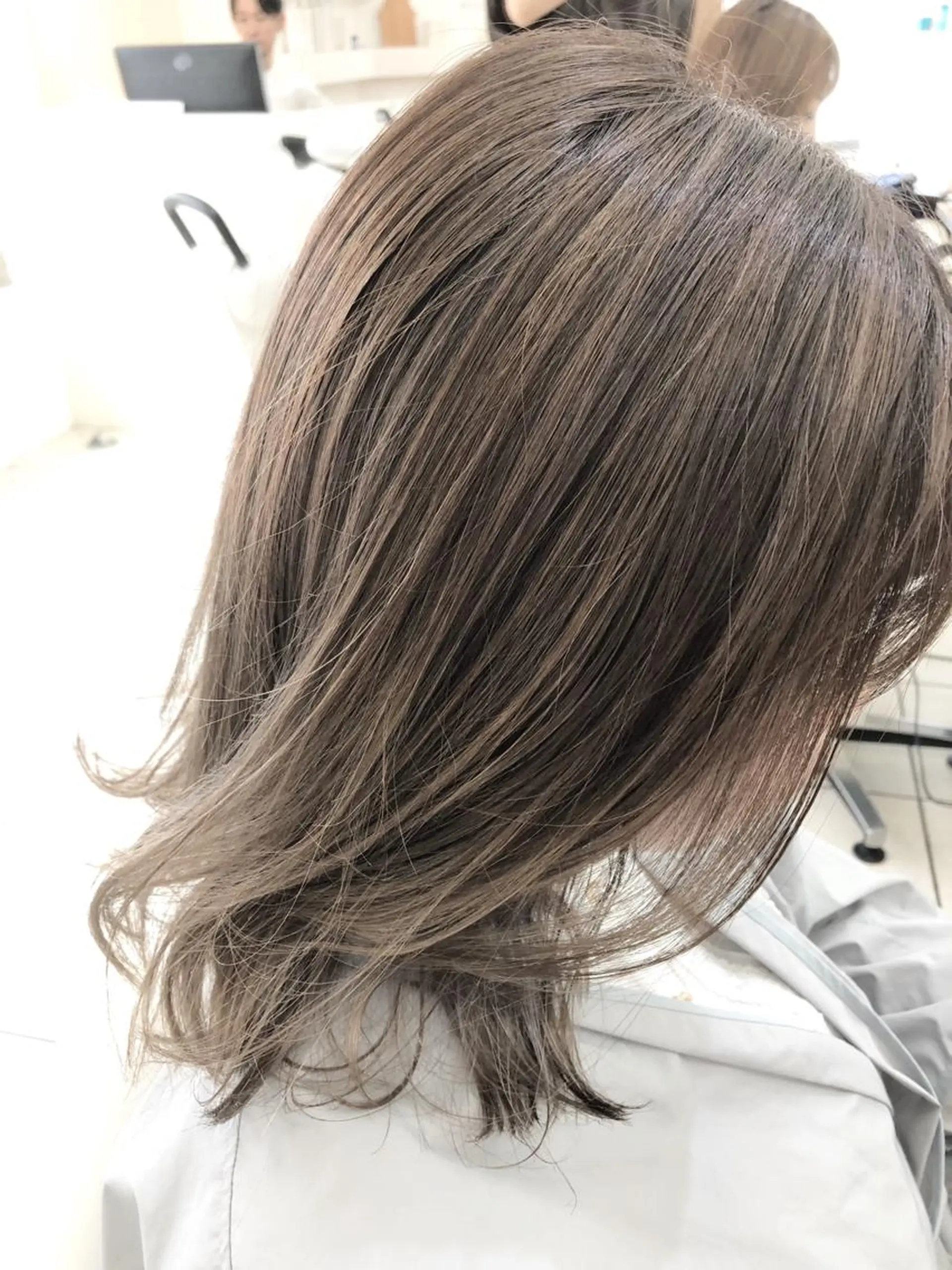 ミディアム カラー ブリーチなし/透明感 カラー🕊️坂入上総のヘアスタイル