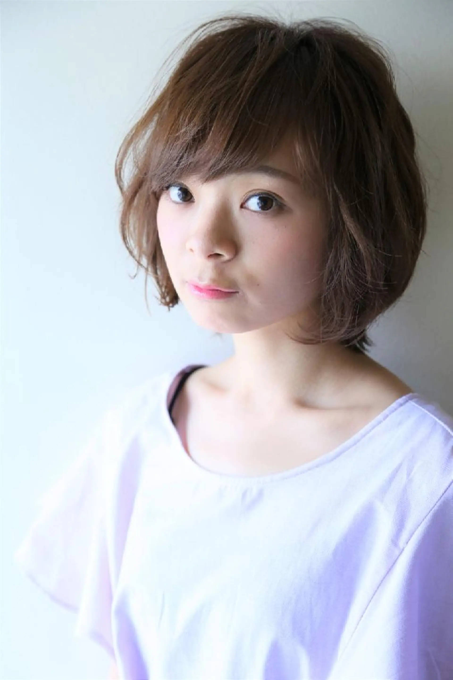 ショート カラー ミツケ マミコのヘアスタイル