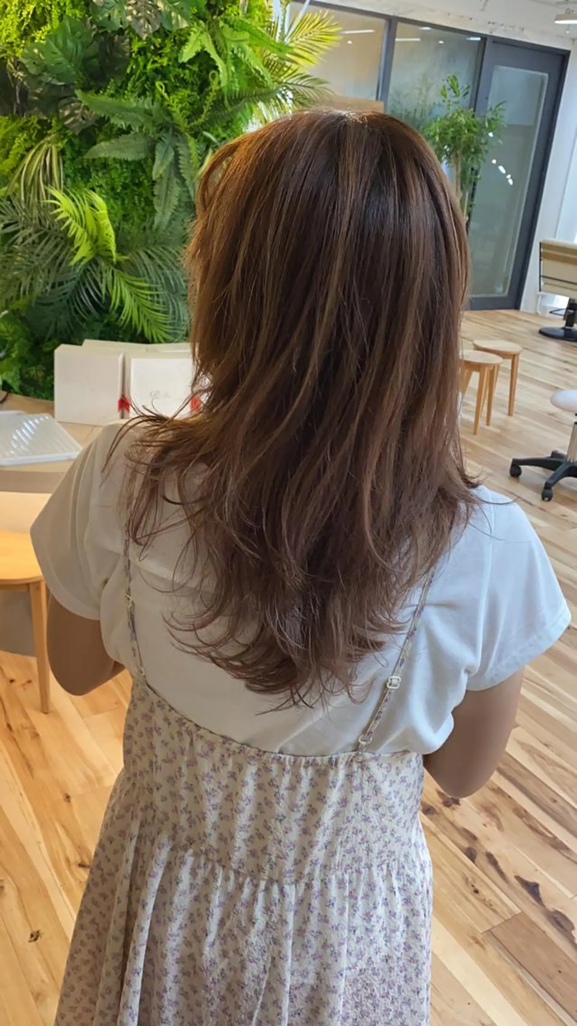 セミロング カラー ベージュカラー 🎗大槻 武士🎗のヘアスタイル