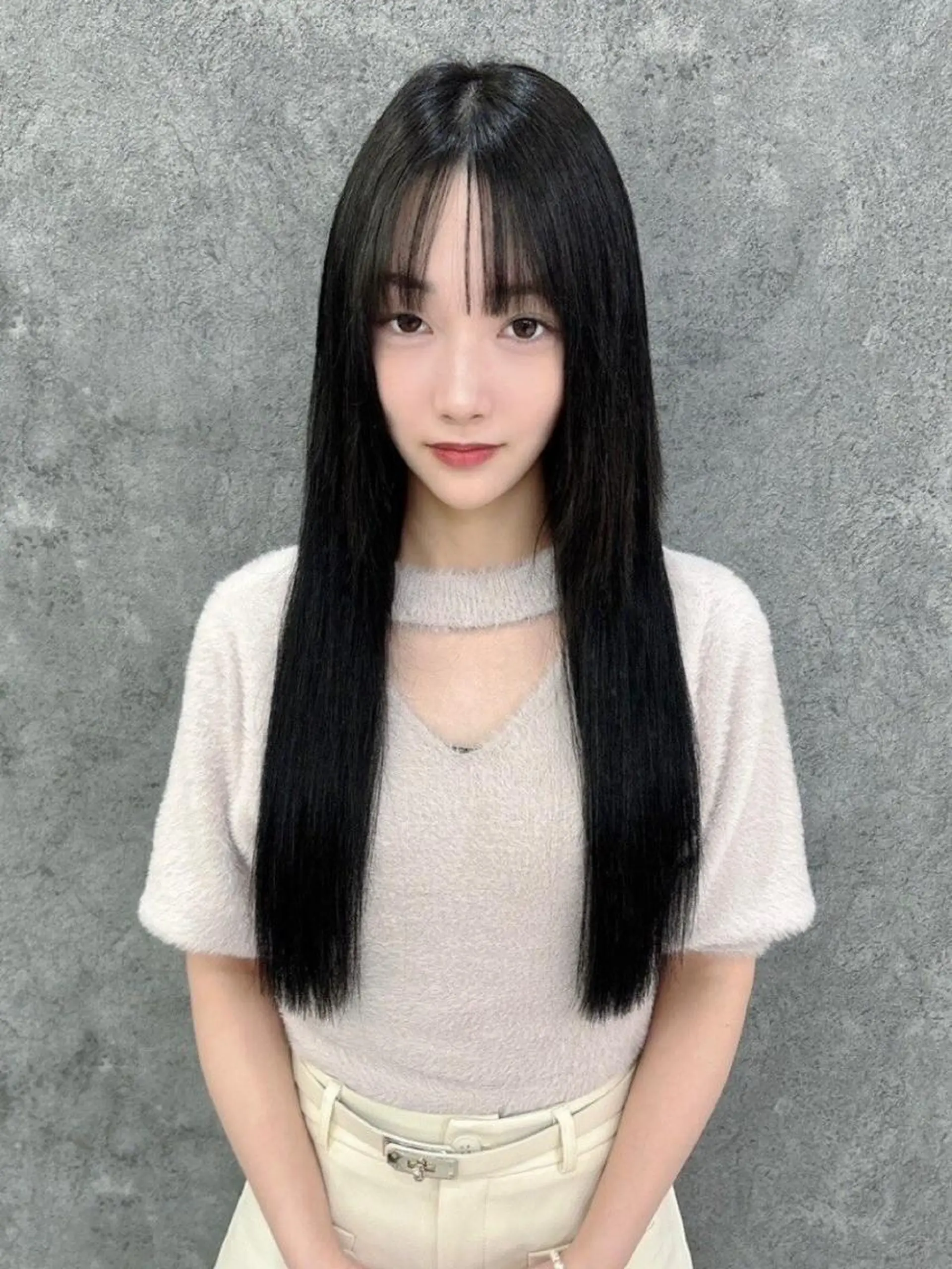 カラー ロング シールエクステ バレイヤージュ ベージュカラー ブリーチ ケアブリーチ KAZU TACKYのヘアスタイル