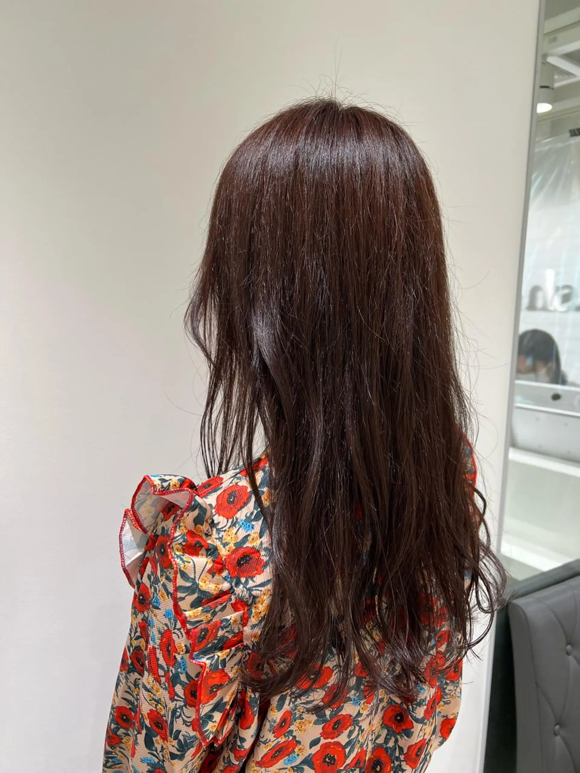 ロング カラー アッシュ ピンクカラー カット ヘアカラー 【暖色カラー特化】 中山由梨のヘアスタイル