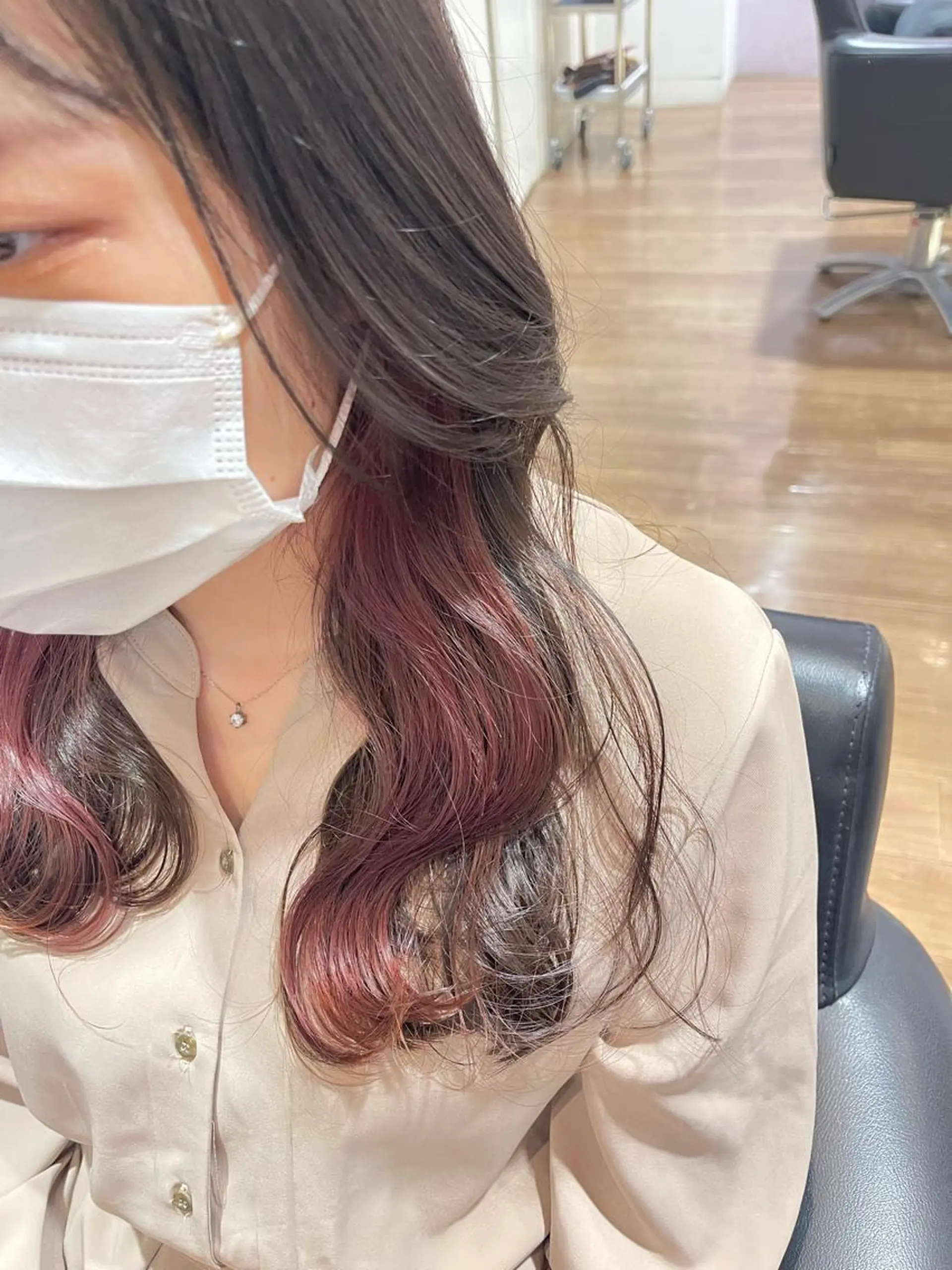 ロング カラー 丸山 亜加理のヘアスタイル