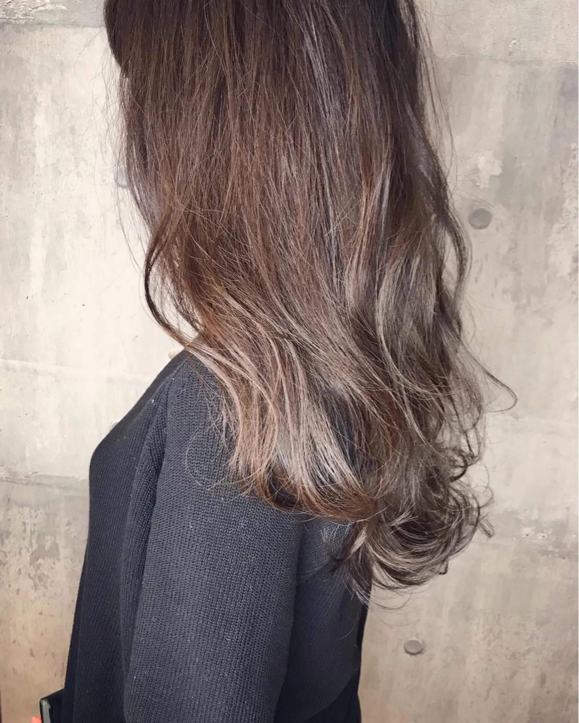 ロング カラー 透明感カラー カット パーマ トリートメント 田室 和幸のヘアスタイル