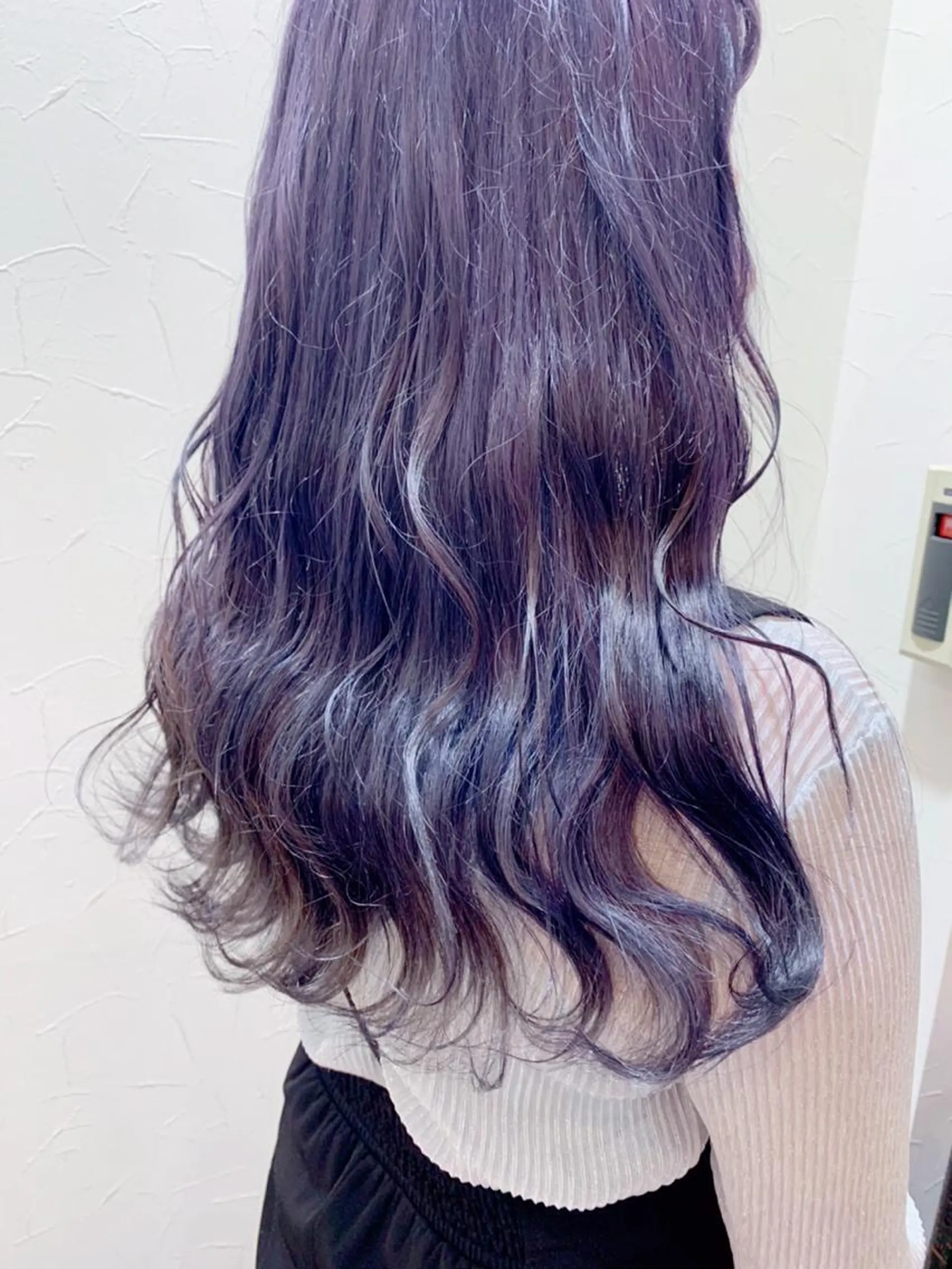 ロング カラー ダブルカラー ラベンダーカラー パープルカラー ヘアカラー トリートメント ARISA🦋推し・ アニメカラー/派手髪のヘアスタイル