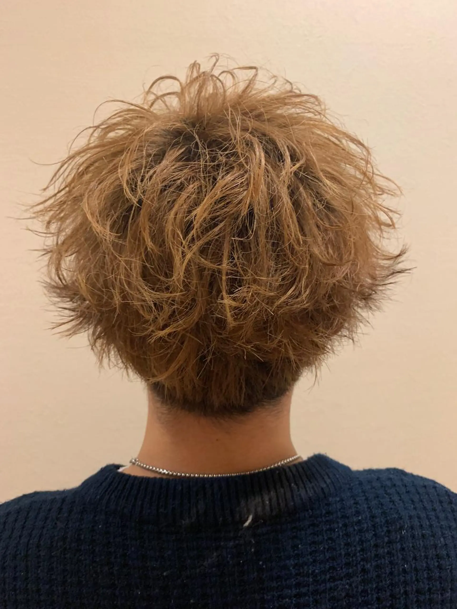 メンズ 糟谷 慈英のヘアスタイル