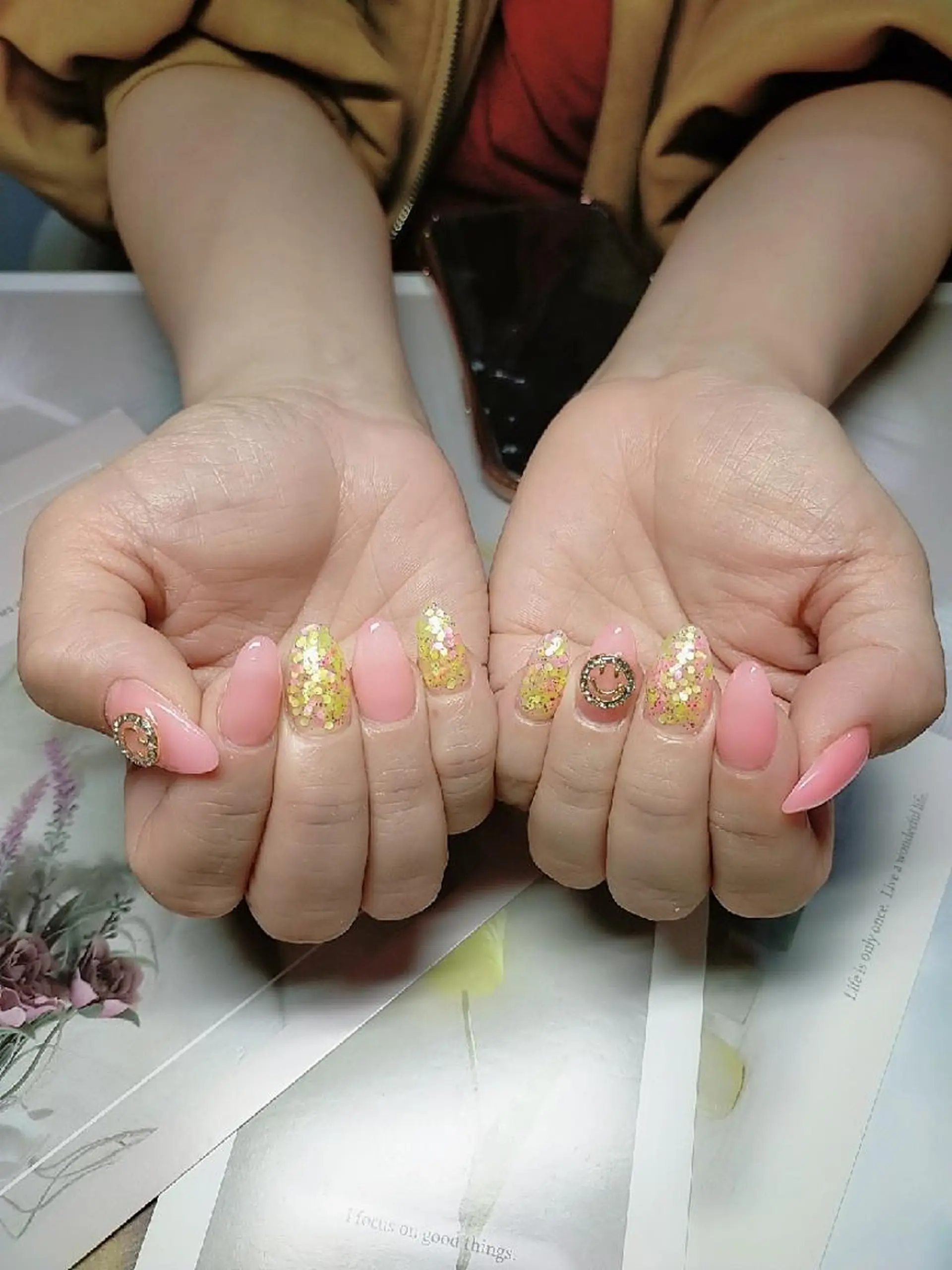 ネイル 森 ネイルサロンのネイルデザイン