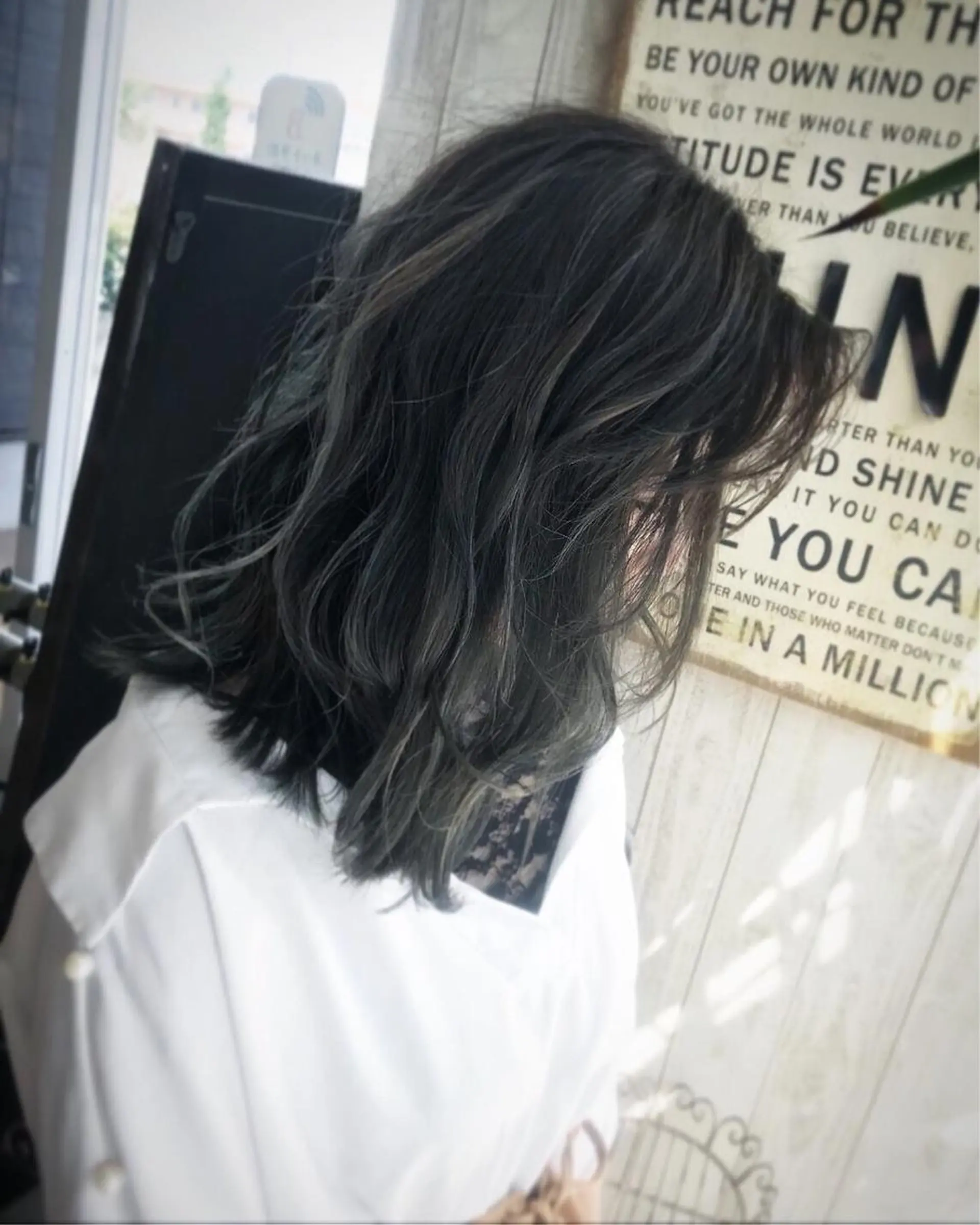 セミロング カラー グレージュ オリーブグレージュ オリーブグレー EARTH kazu🐰のヘアスタイル