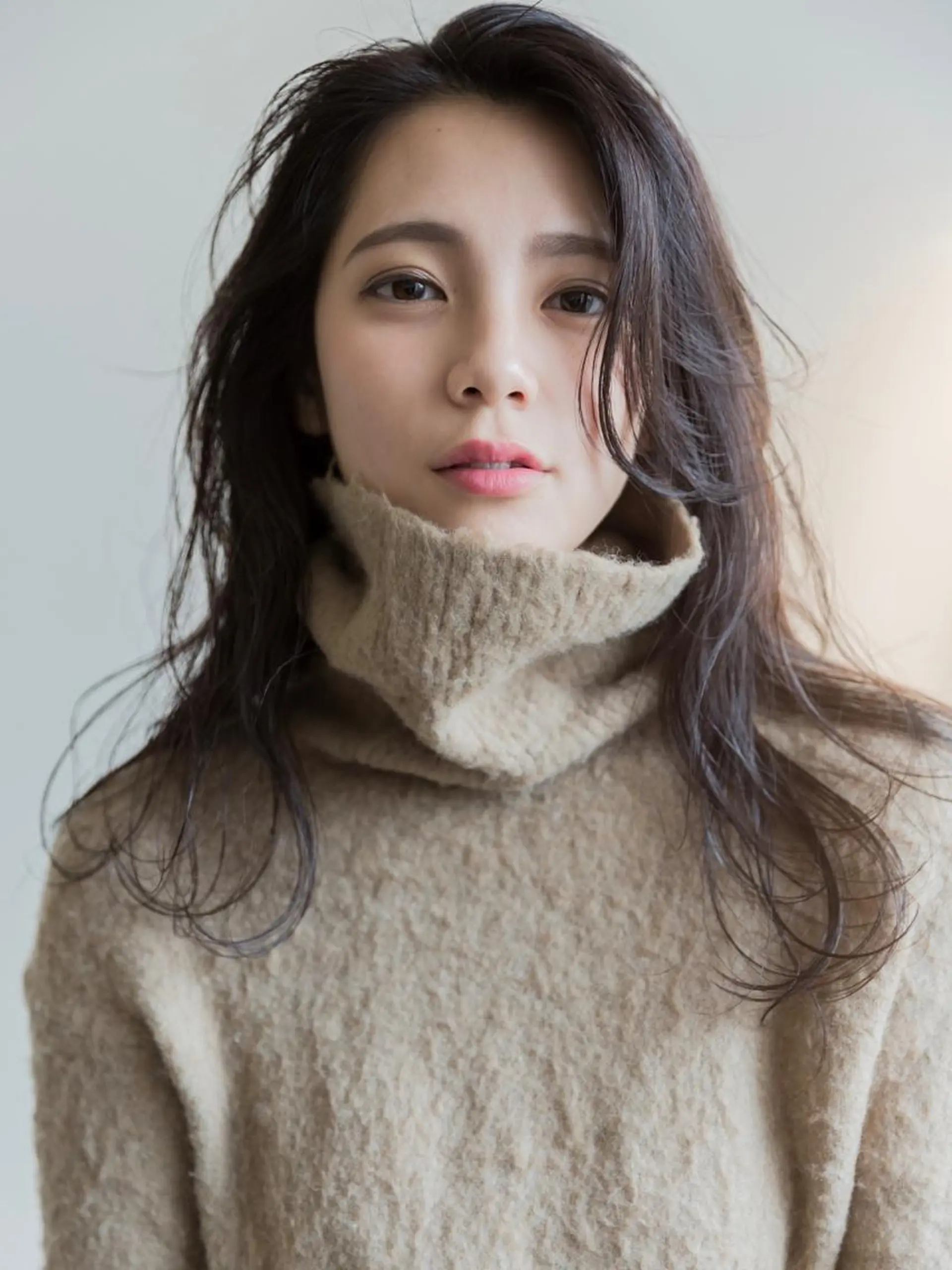 ロング カラー ツジガキ ユウスケのヘアスタイル