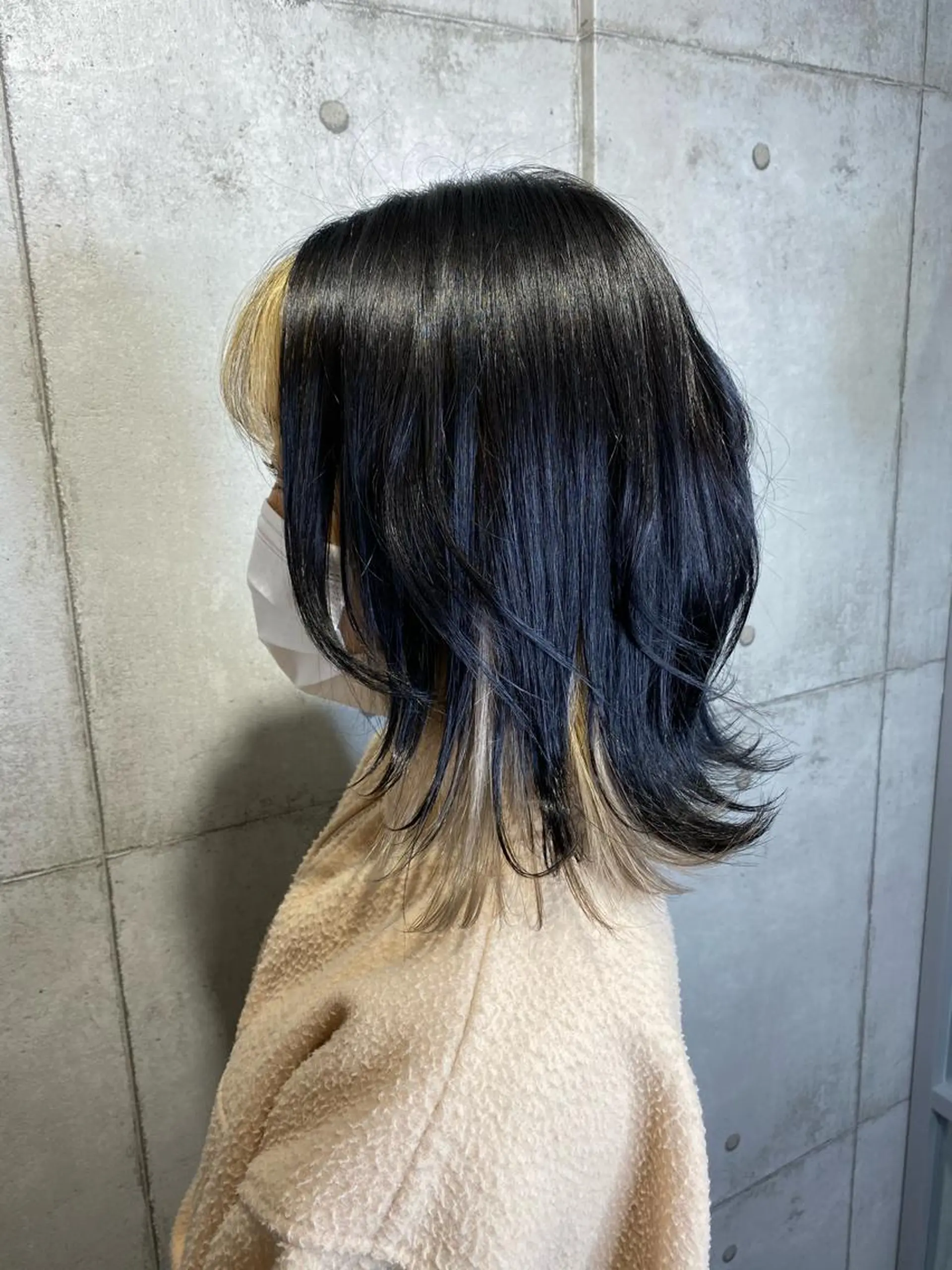 ショート カラー newi赤羽 HINATAのヘアスタイル