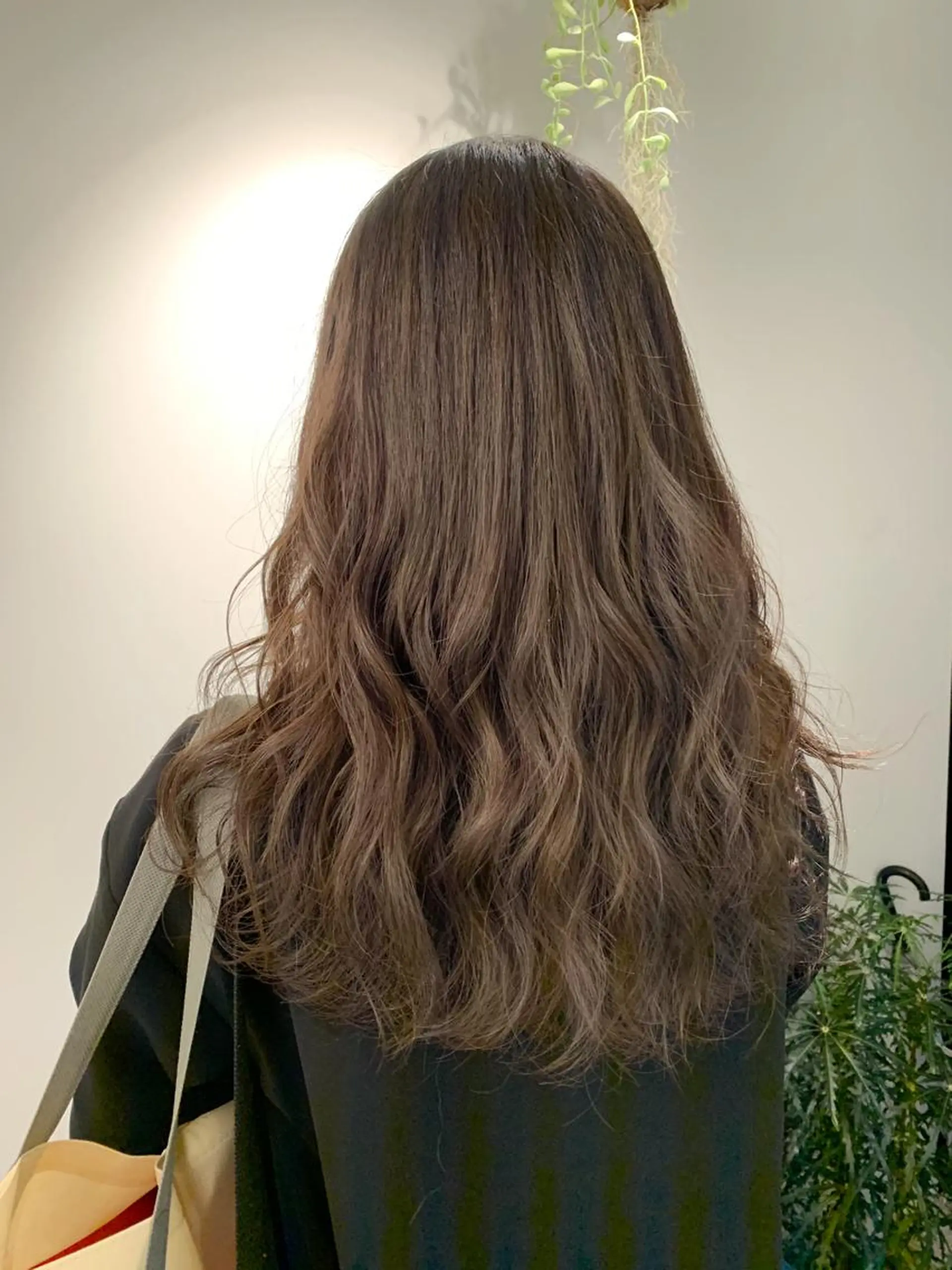 ロング カラー グレージュ カーキグレージュ 【完全マンツー 恵比寿】佐藤 翔のヘアスタイル