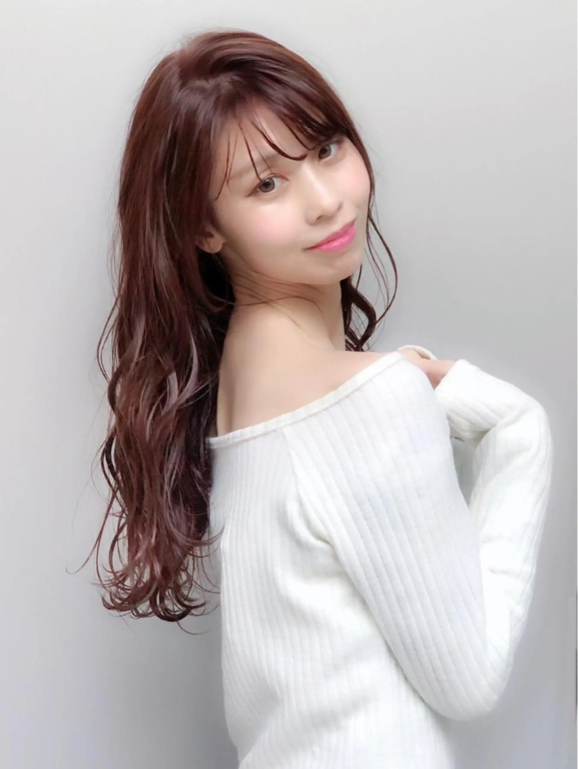 ロング カラー ヘアアレンジ 能登谷 きよのヘアスタイル