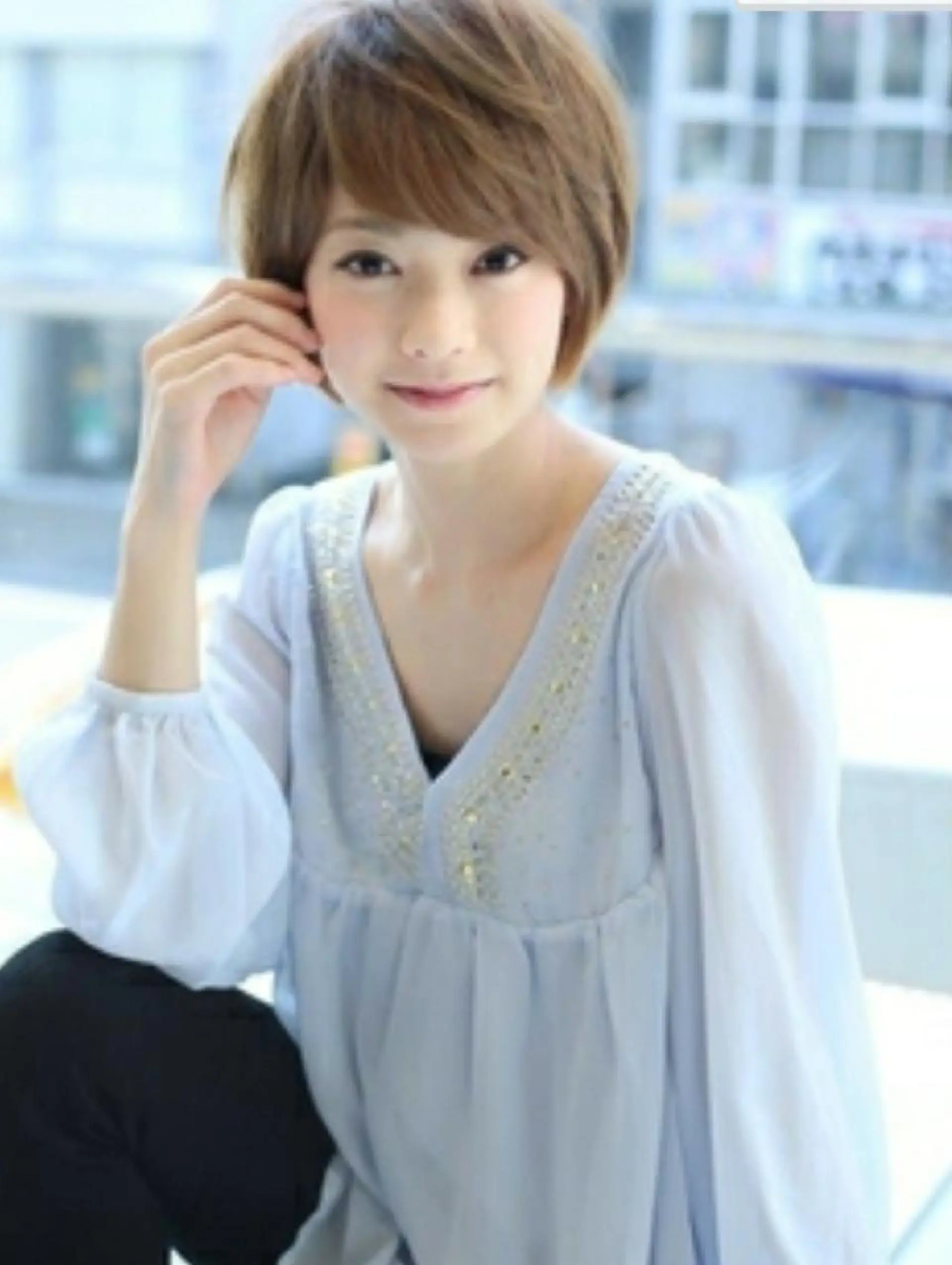 ショート 🇰🇷韓国風艶髪✨ 髪質改善 倉岡しおんのヘアスタイル