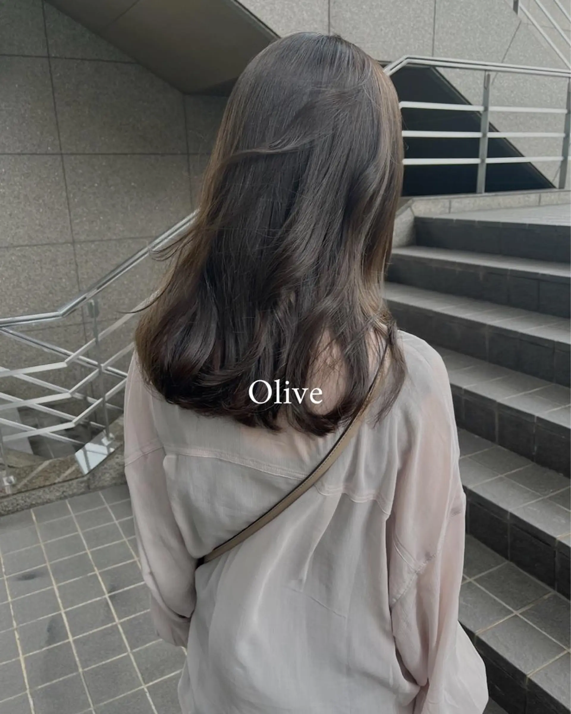 ミディアム カラー flocci🌙 フロクシのヘアスタイル