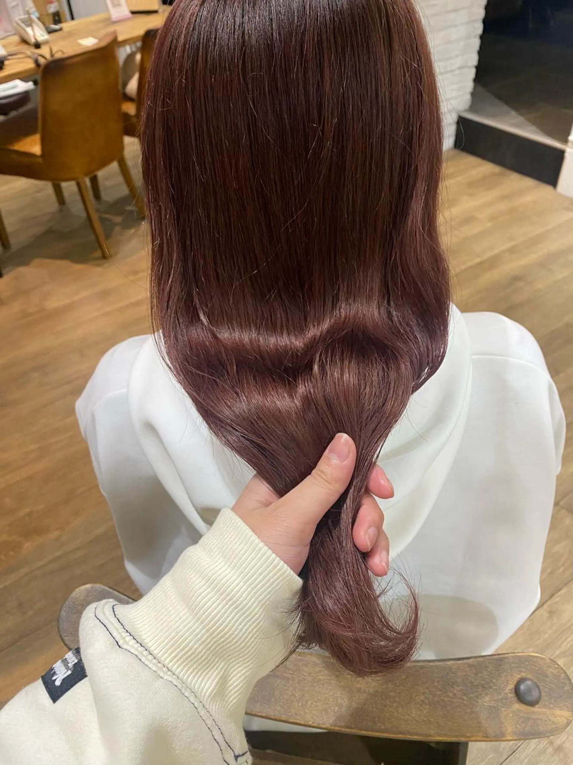 ロング カラー ヘアアレンジ ベージュカラー ピンクカラー ピンクベージュ ヘアカラー トリートメント あおい 🍒暖色カラーのヘアスタイル
