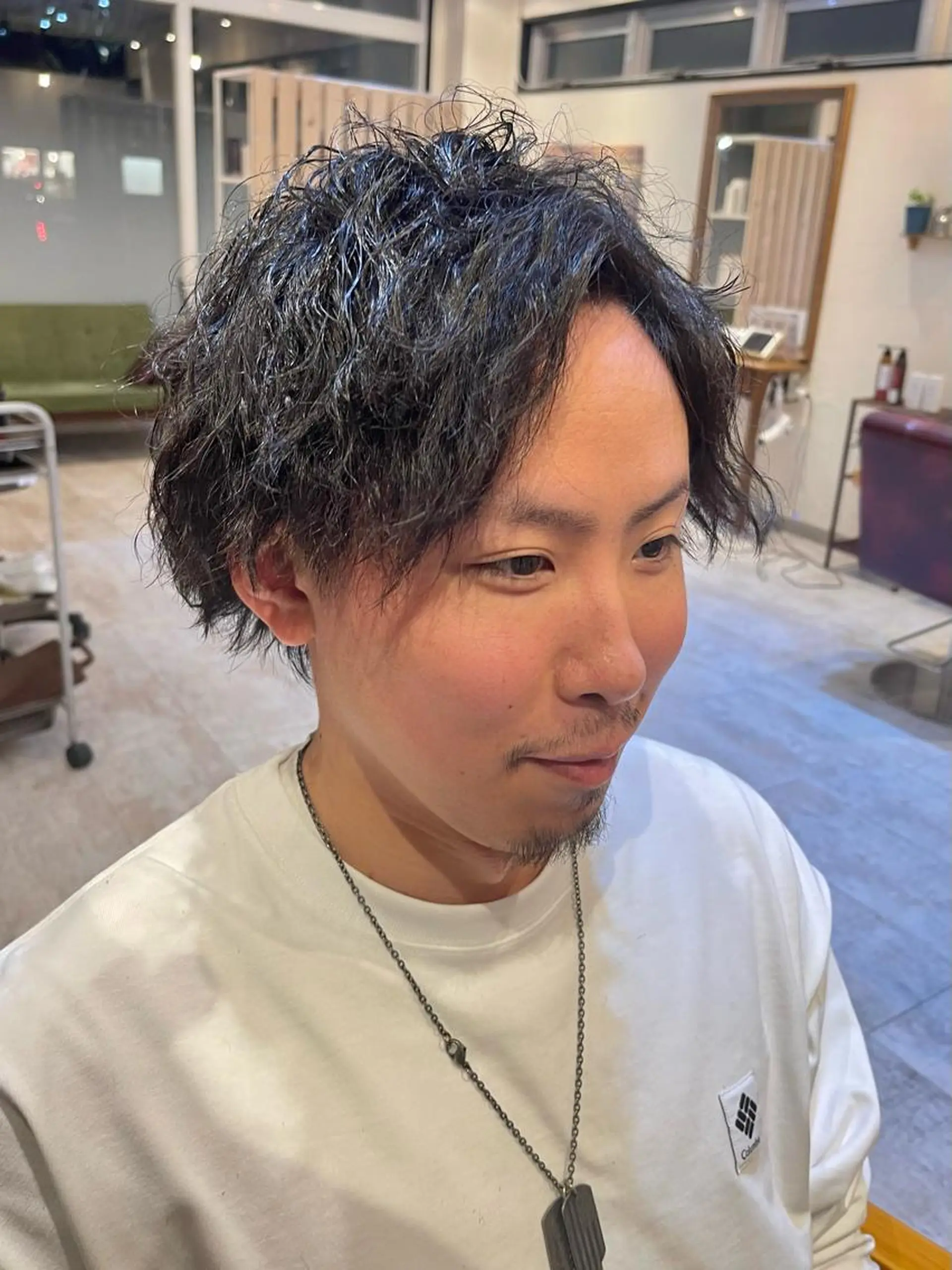 ショート カット パーマ 🍭透明感カラー 志賀拓海🍬🌈のヘアスタイル