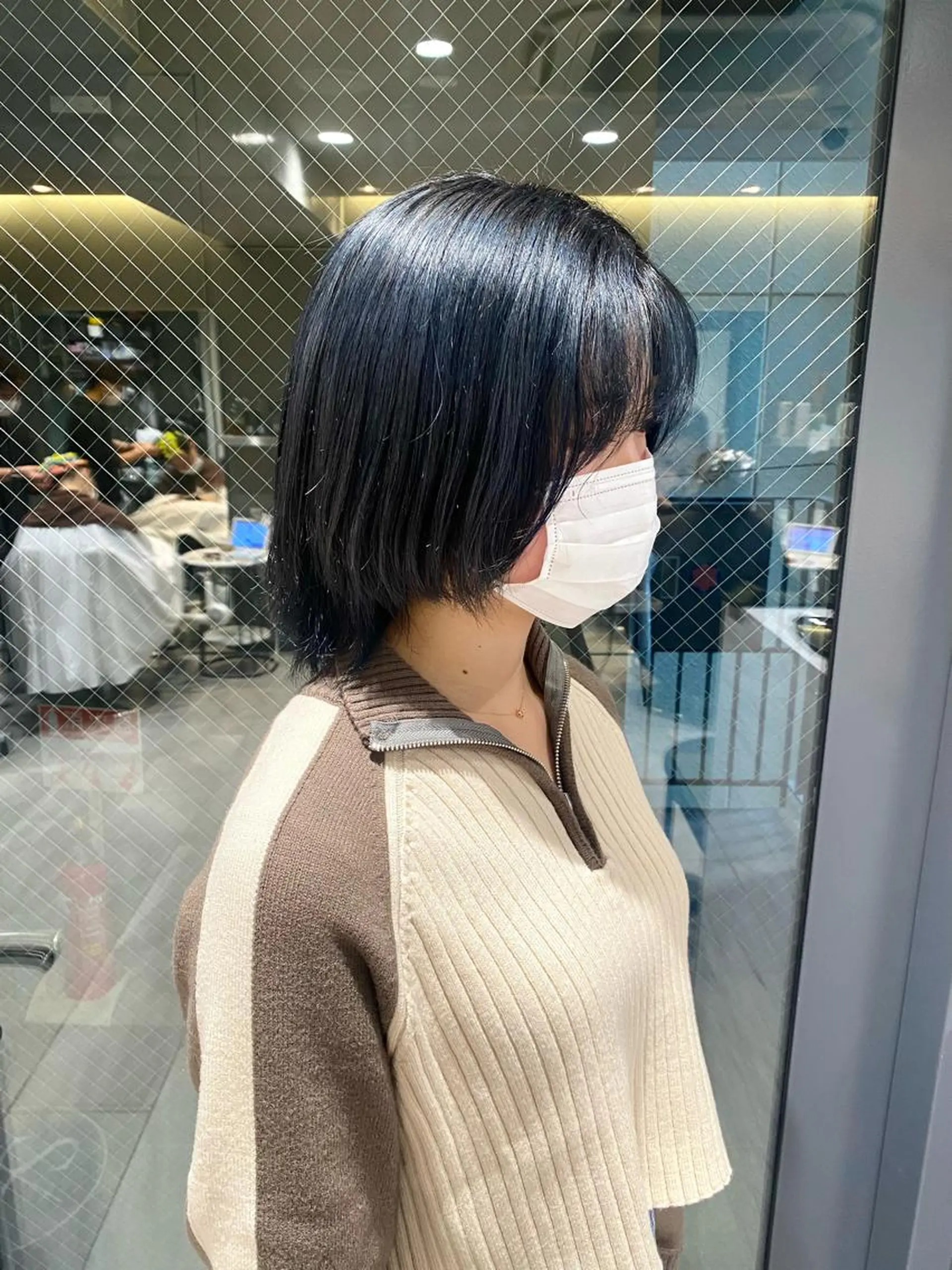 ショート カラー ブルーカラー ブリーチなしカラー RURI🩵のヘアスタイル