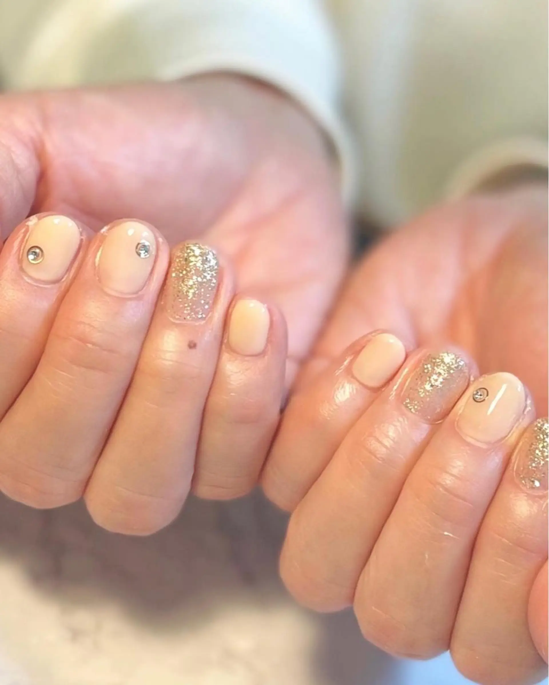 ネイル KOMINE TOMOKOのネイルデザイン