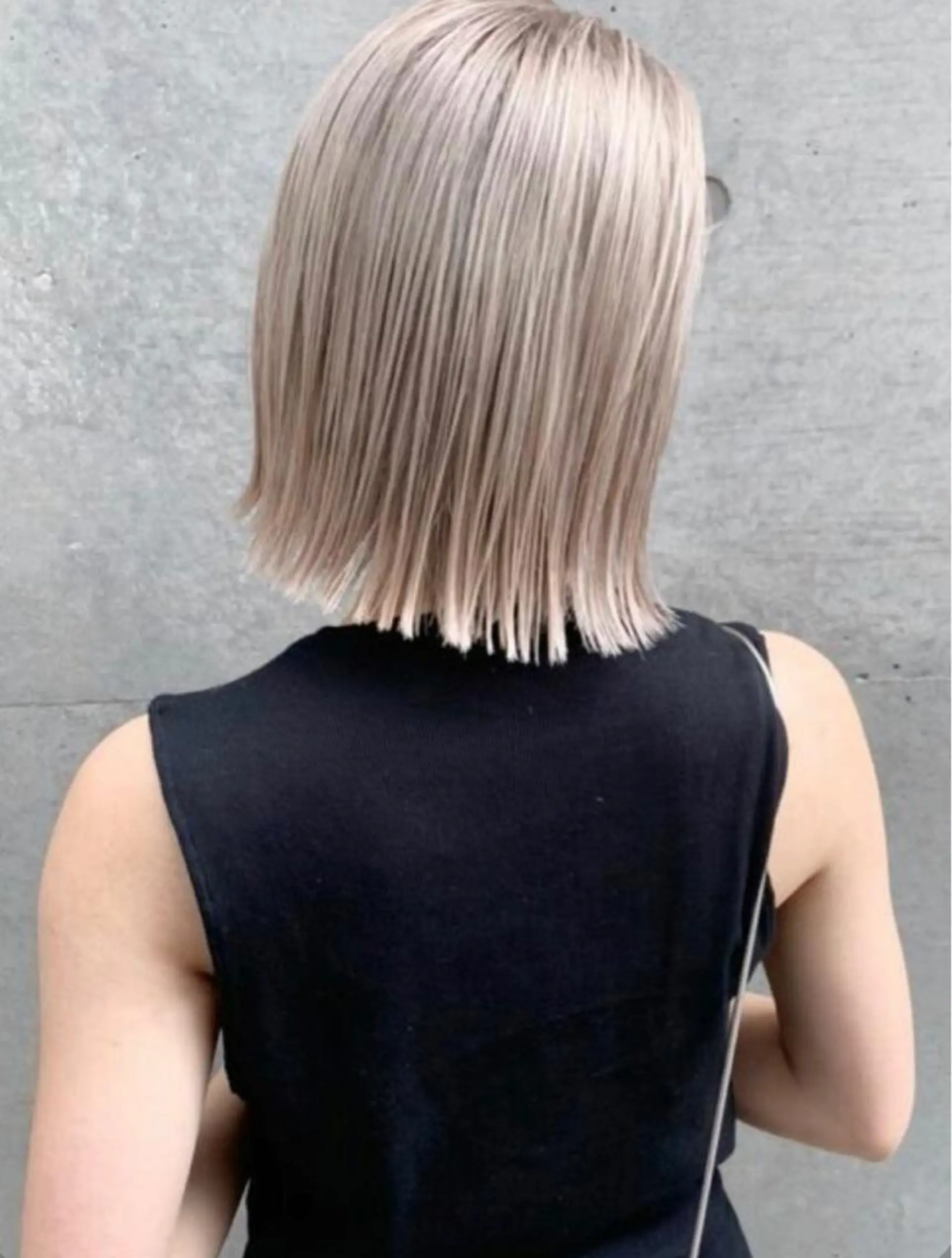 ミディアム カット ヘアカラー トリートメント 顔周り/ブリーチなし /縮毛矯正🫧伊勢のヘアスタイル