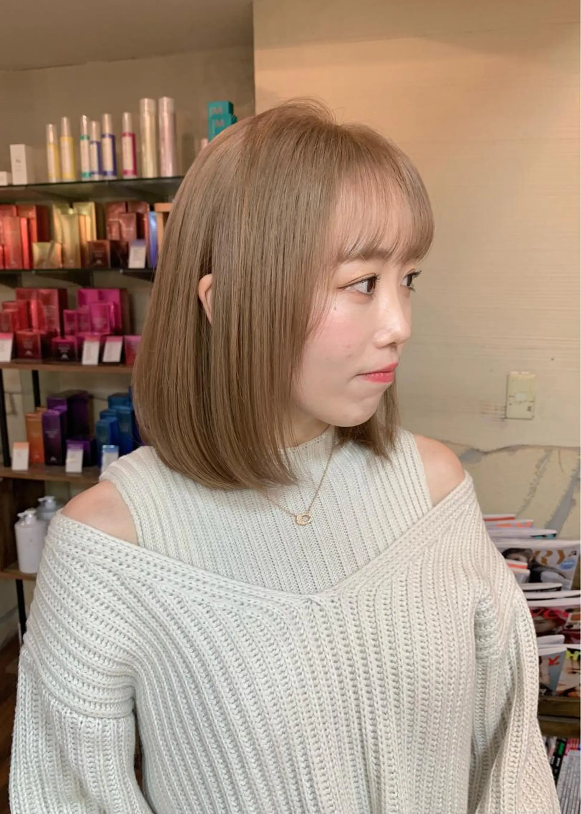 ミディアム カラー ベージュカラー ブロンド ブロンドベージュ ヘアカラー トリートメント LUMO所属・矢野 晃平のヘアスタイル