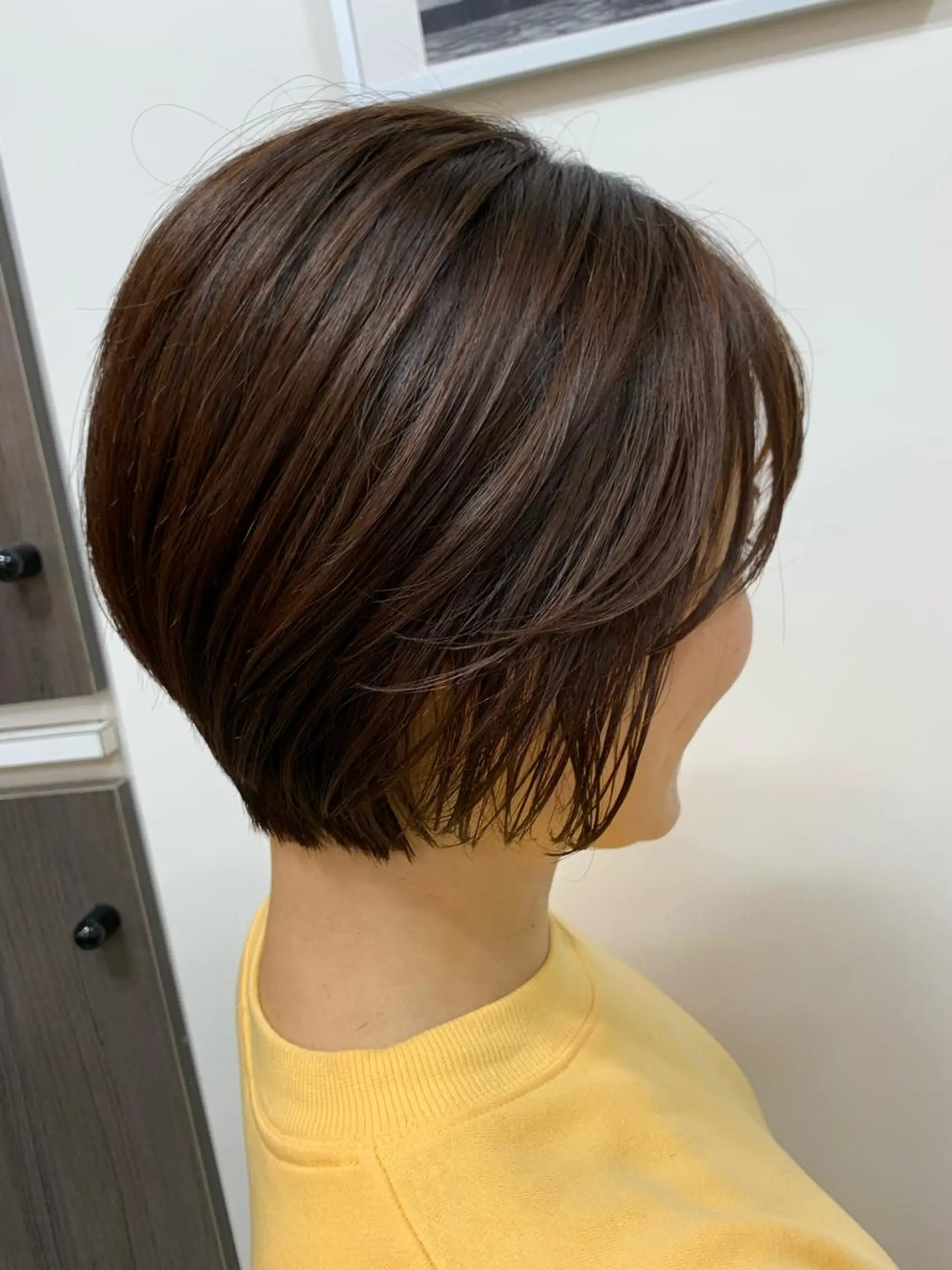 ショート カラー 平 ちひろのヘアスタイル