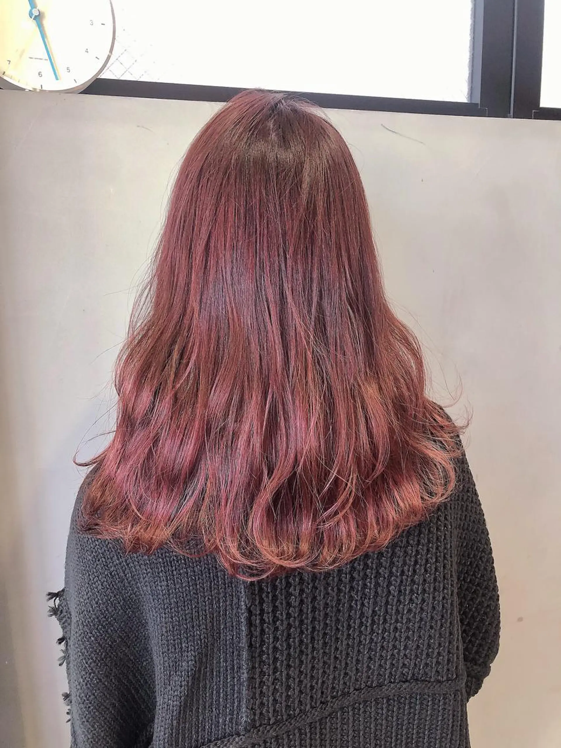 ミディアム カラー ヘアカラー ヘッドスパ ヘアセット 圧倒的透明感カラー nana🦕のヘアスタイル