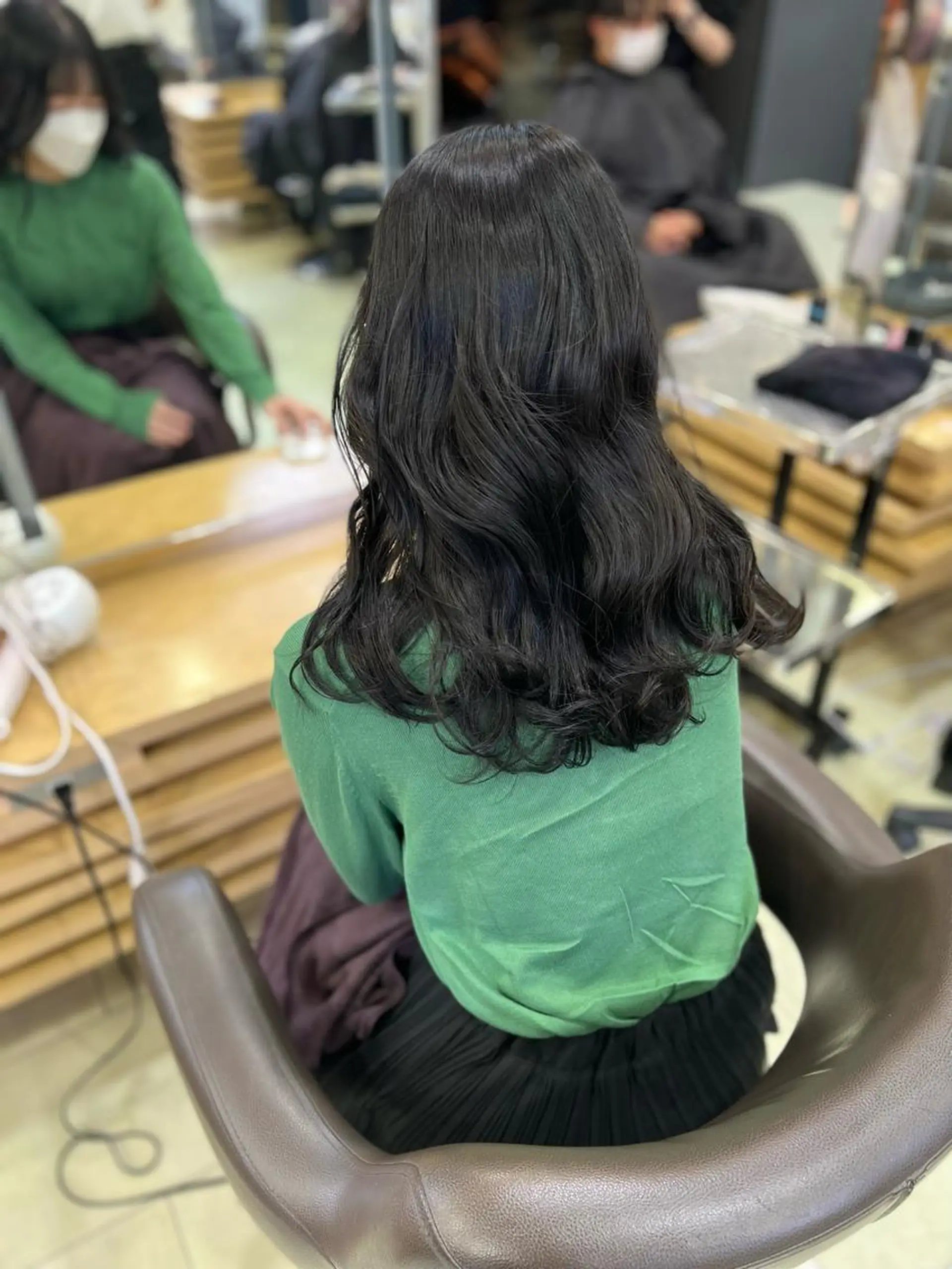 ロング カラー 黒髪 ブリーチ 透明感カラー グレージュ ブリーチなしカラー カット ヘアカラー トリートメント メンズカット松戸/韓 国/メンズパーマ航太のヘアスタイル