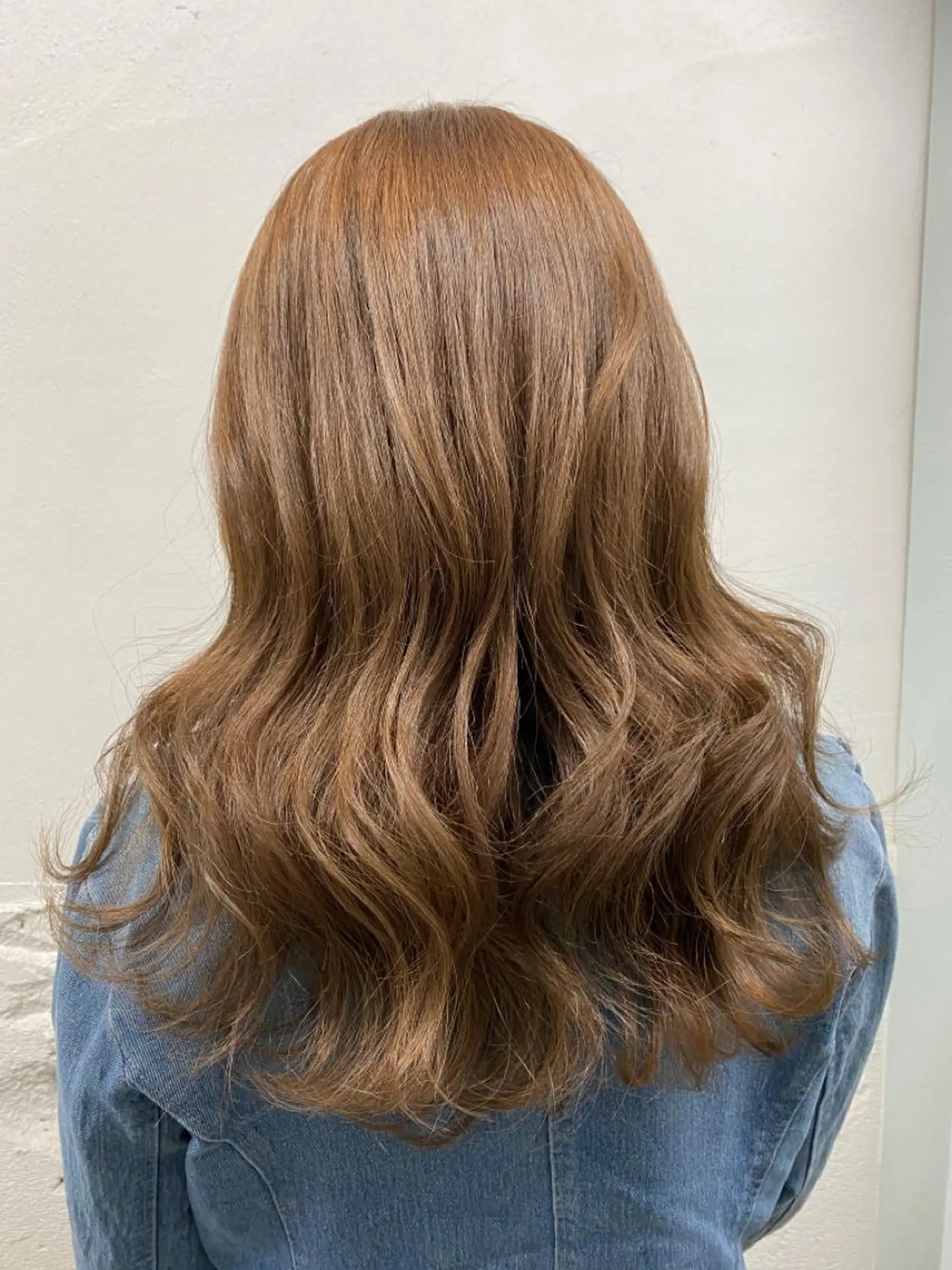 セミロング 🌈評価No.1🌈 艶髪カラー❌エクステのヘアスタイル