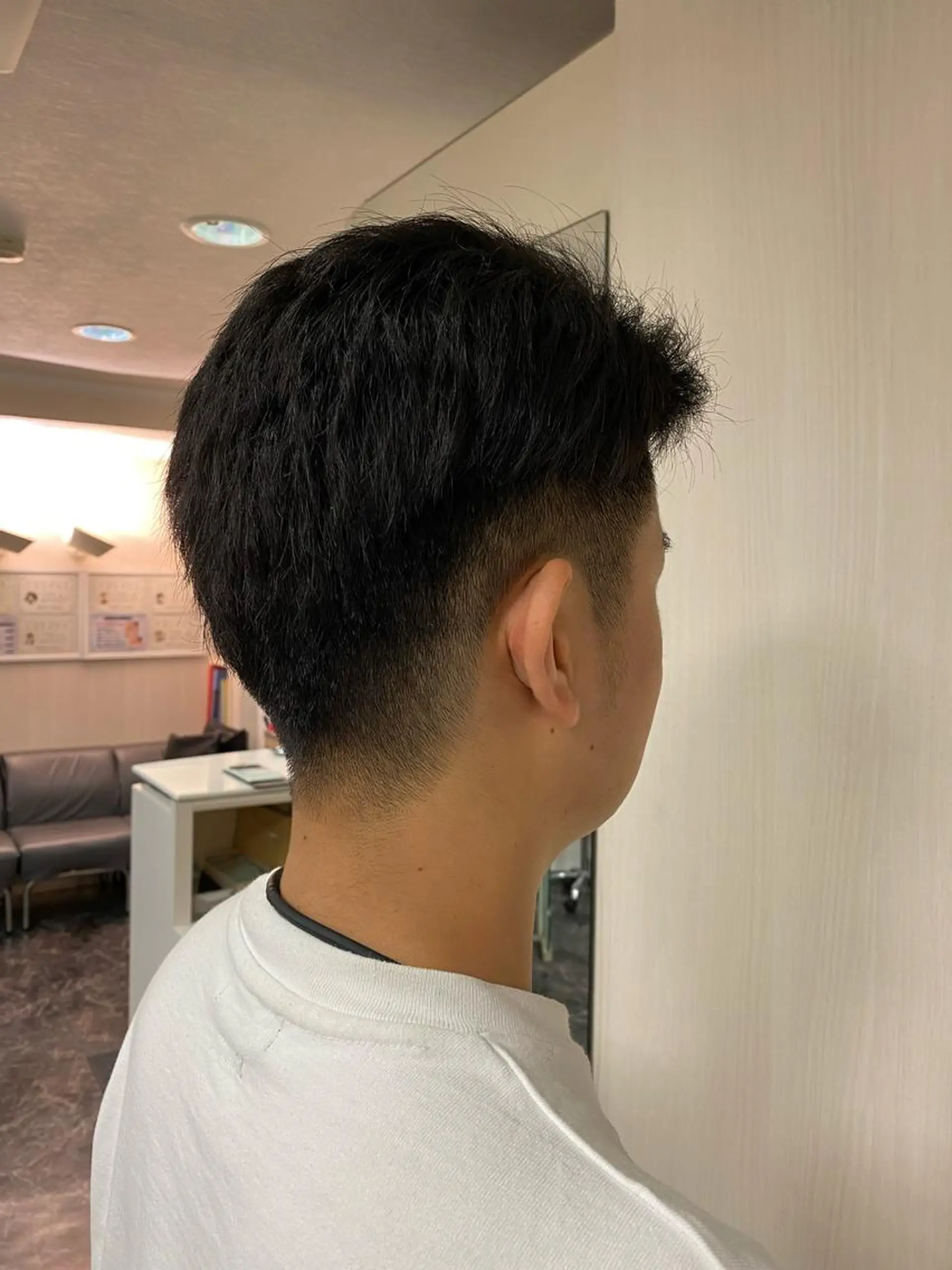 メンズ 刈り上げ カット 木下 広太のヘアスタイル