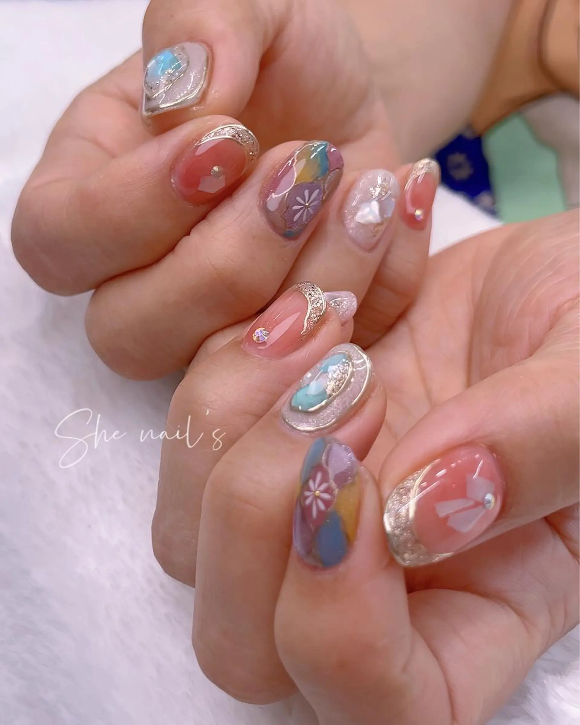 ネイル Blushオーナー Shiinaのネイルデザイン