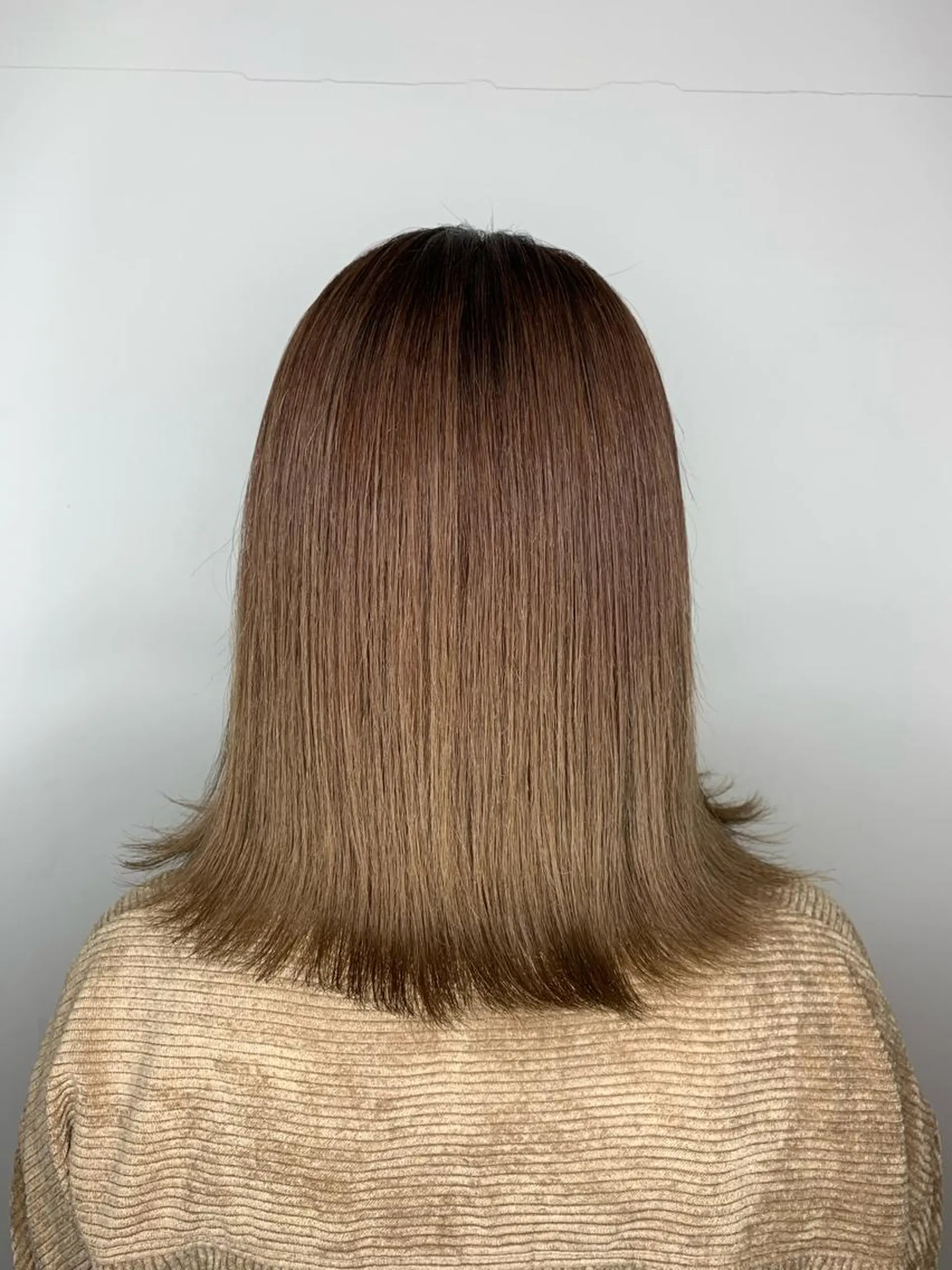 ミディアム 🌷横浜/レイヤー /艶カラー🌷のヘアスタイル