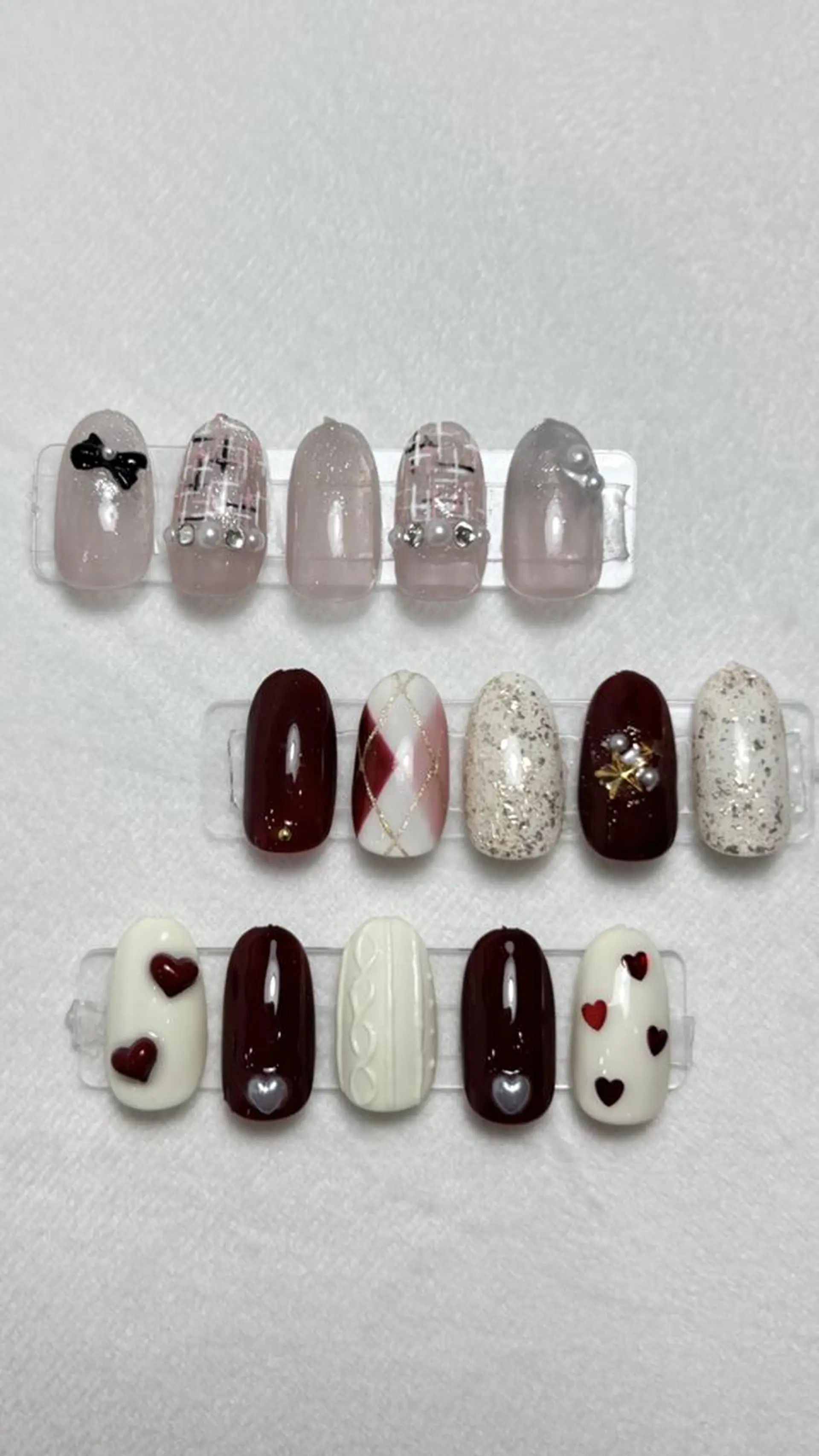 ネイル 福ネイル スタッフのネイルデザイン