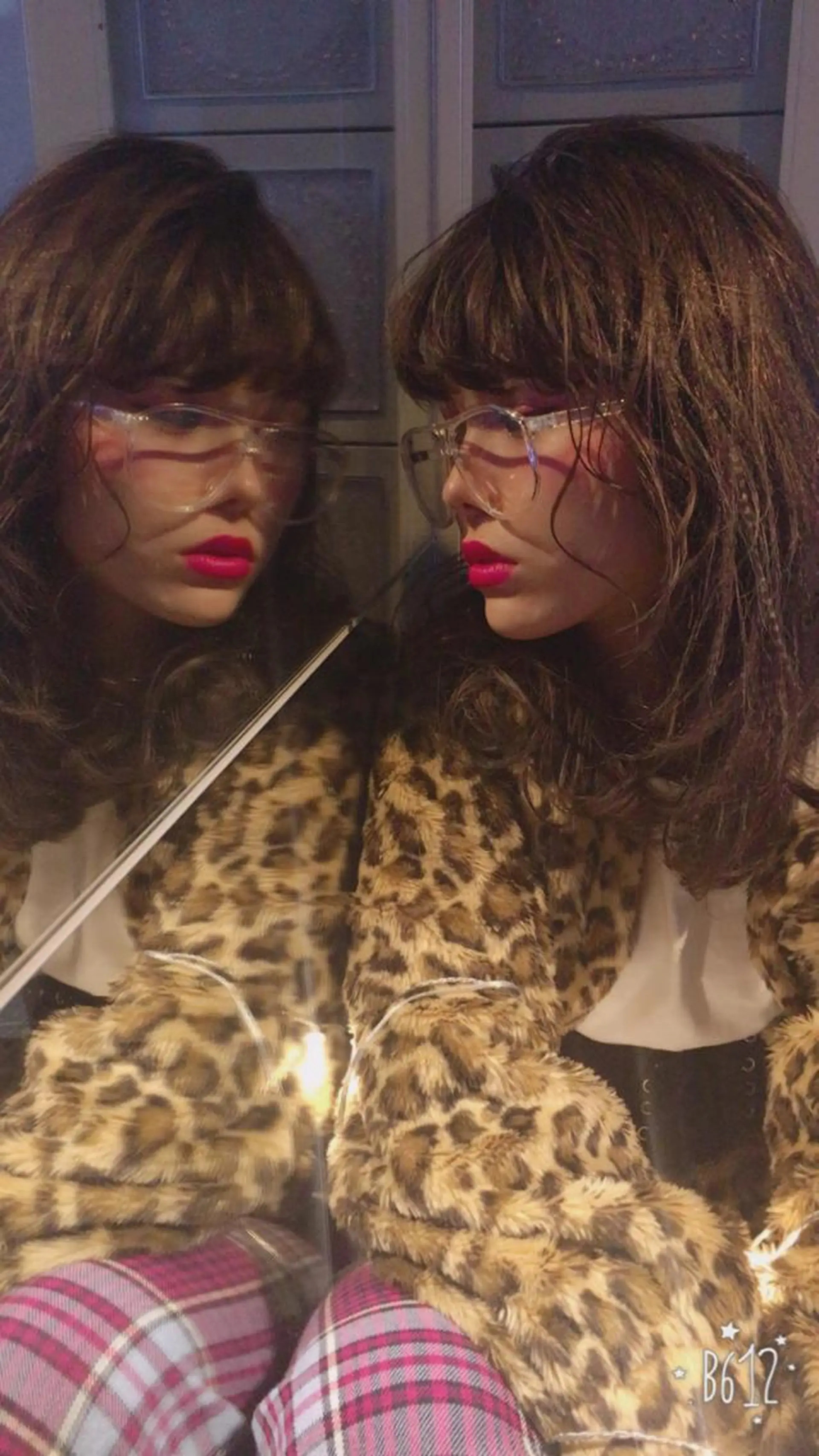 ロング パーマ ウルフカット／吉村 桃子のヘアスタイル