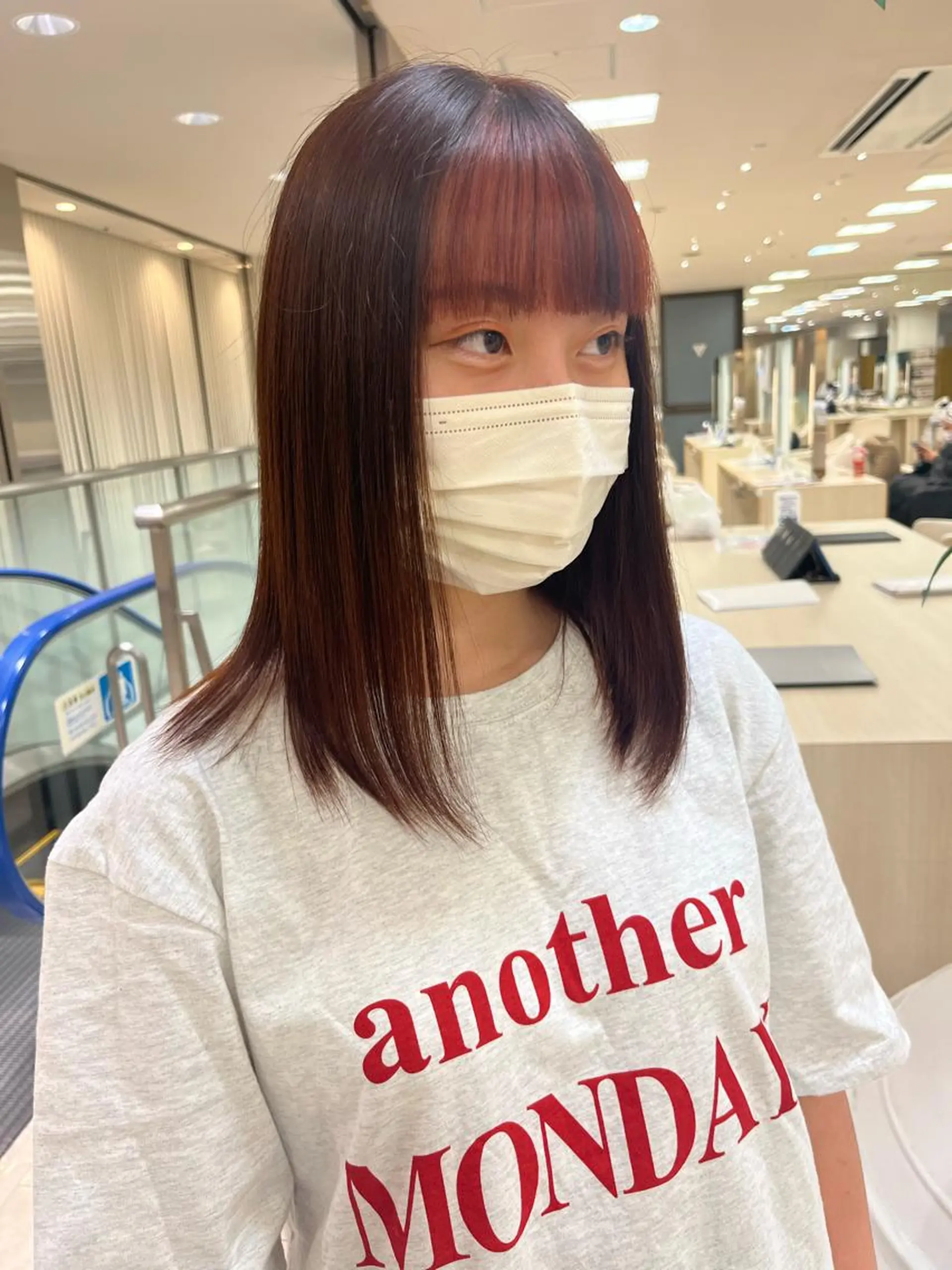 ミディアム カラー カット ヘアカラー トリートメント 暖色専門美容師🎀 お客様満足度◎のヘアスタイル