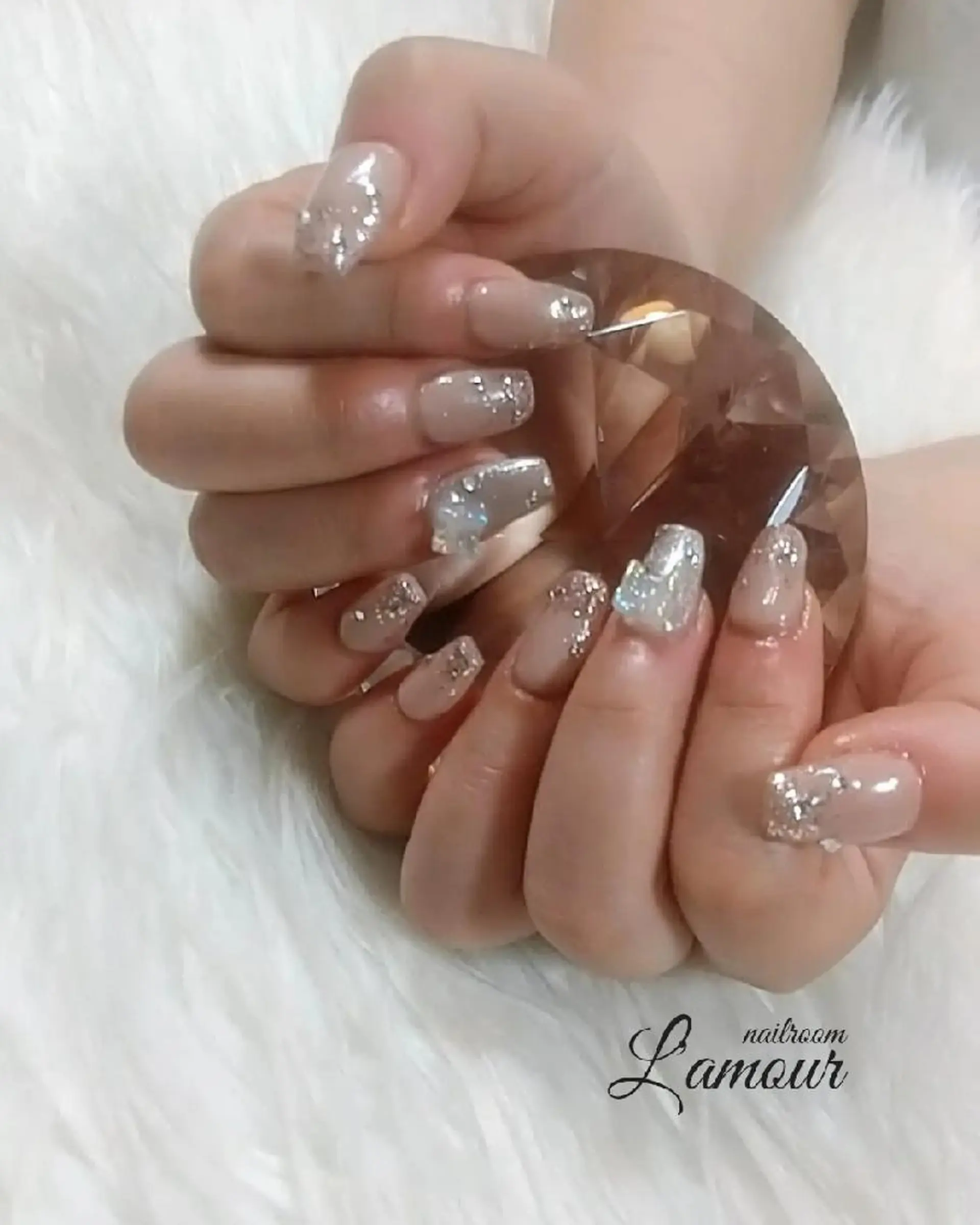 ネイル フットネイル 韓国ネイル ニュアンスネイル 赤色 スカルプネイル L'amour 吹田市のネイルデザイン