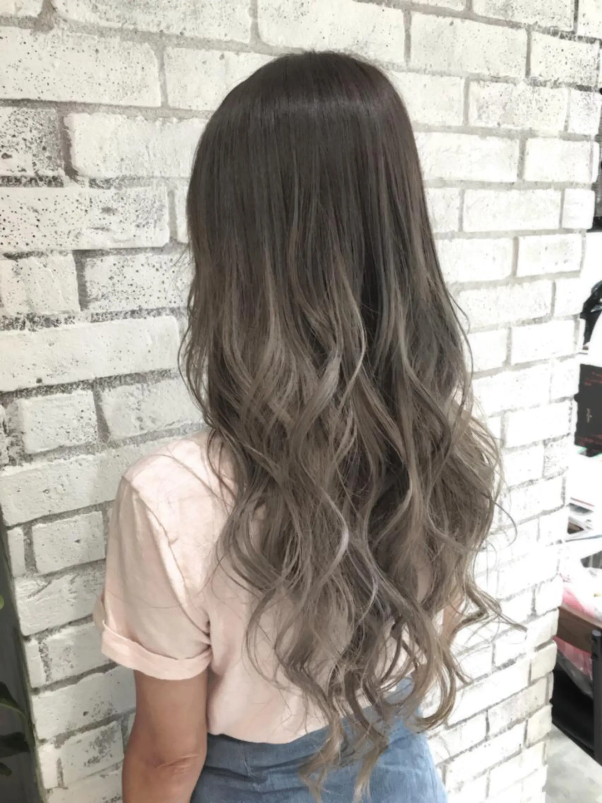 ロング カラー パーマ ヘアアレンジ メンズ キッズ ネイル マツエク・マツパ メンズブリーチ アディクシーカラー ブリーチ ケアブリーチ 透明感カラー ヘアカラー バレイヤージュ/ 髪質改善/渡邉悟🌱のヘアスタイル