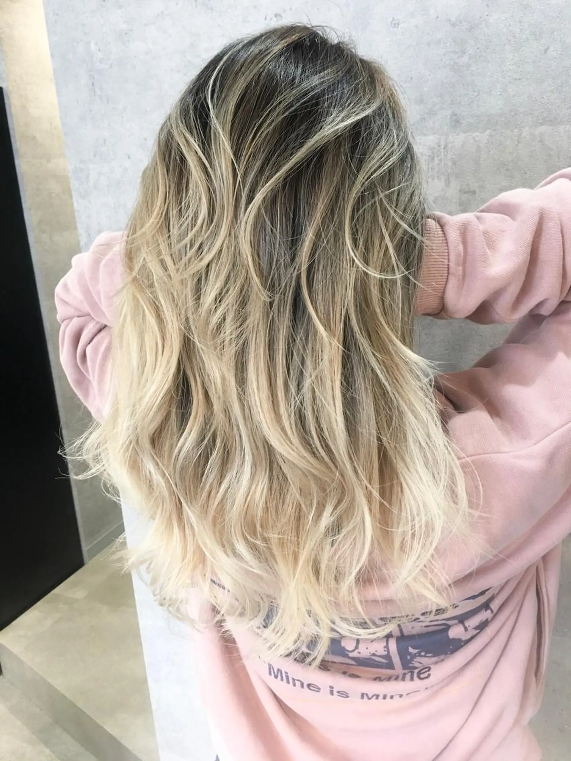 セミロング カラー ヘアアレンジ ネイル マツエク・マツパ 井上 一平のヘアスタイル