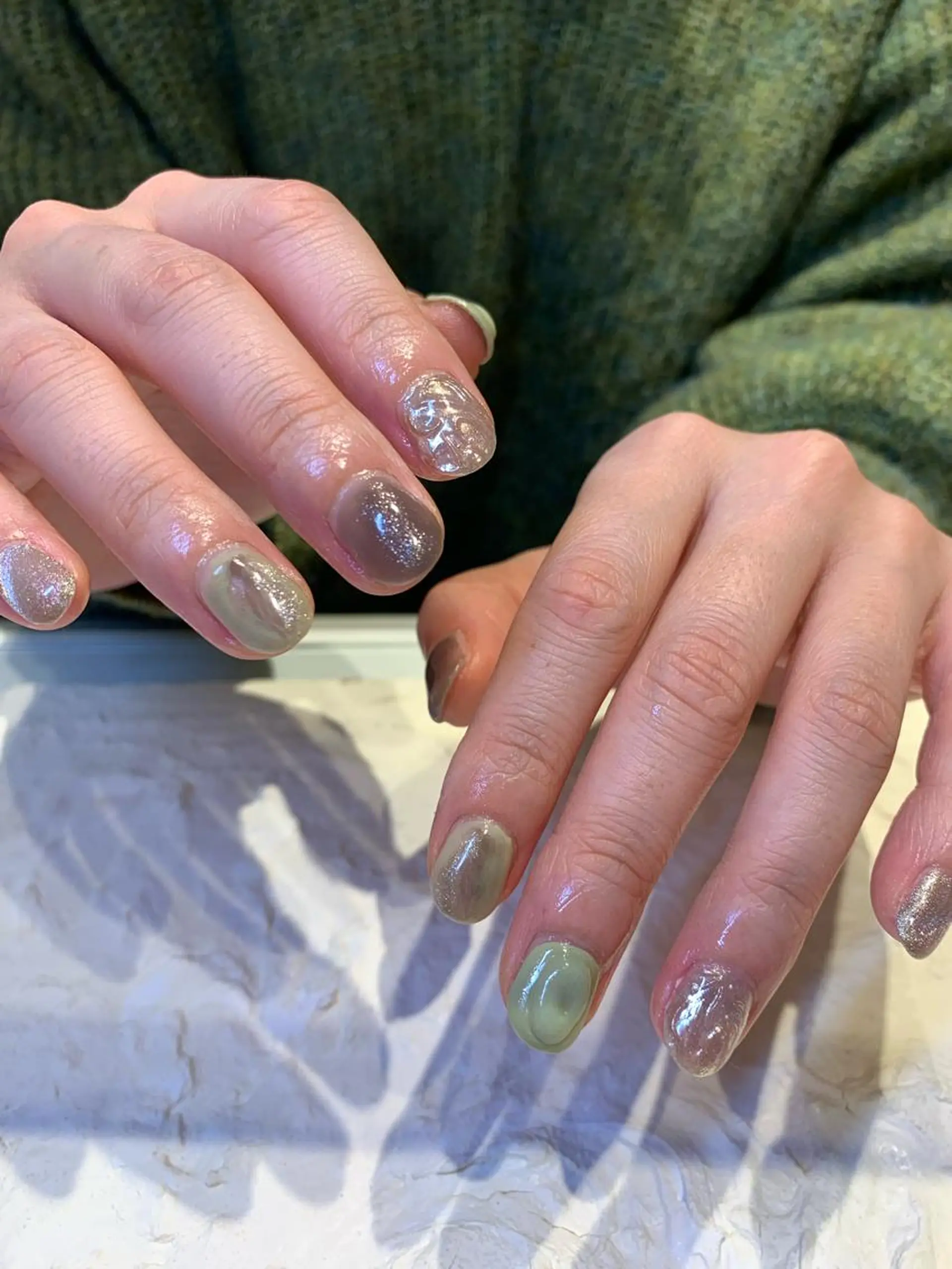 ネイル ニュアンスネイル マキノ ユイのネイルデザイン