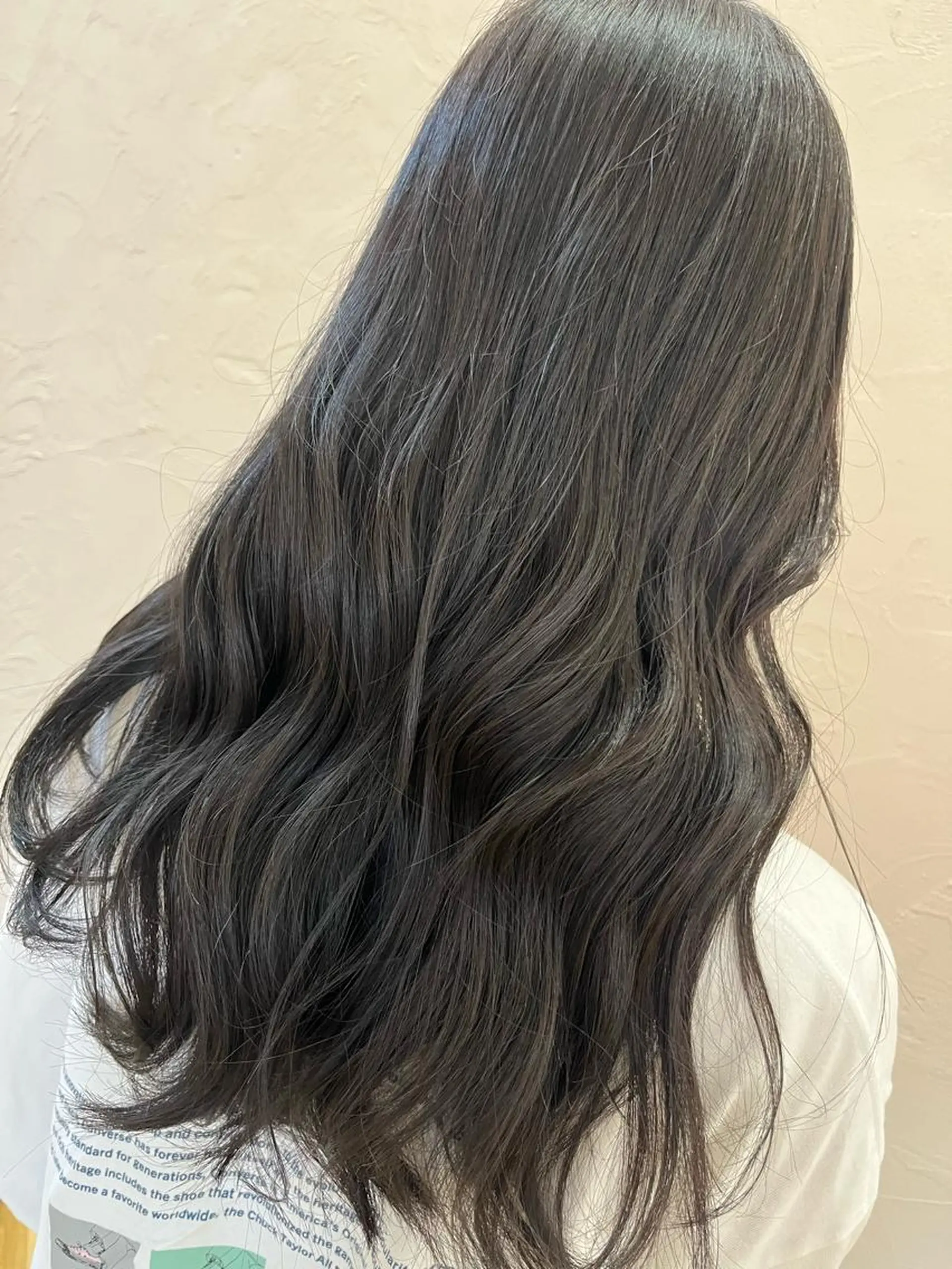 ロング カラー 高石 未唯のヘアスタイル