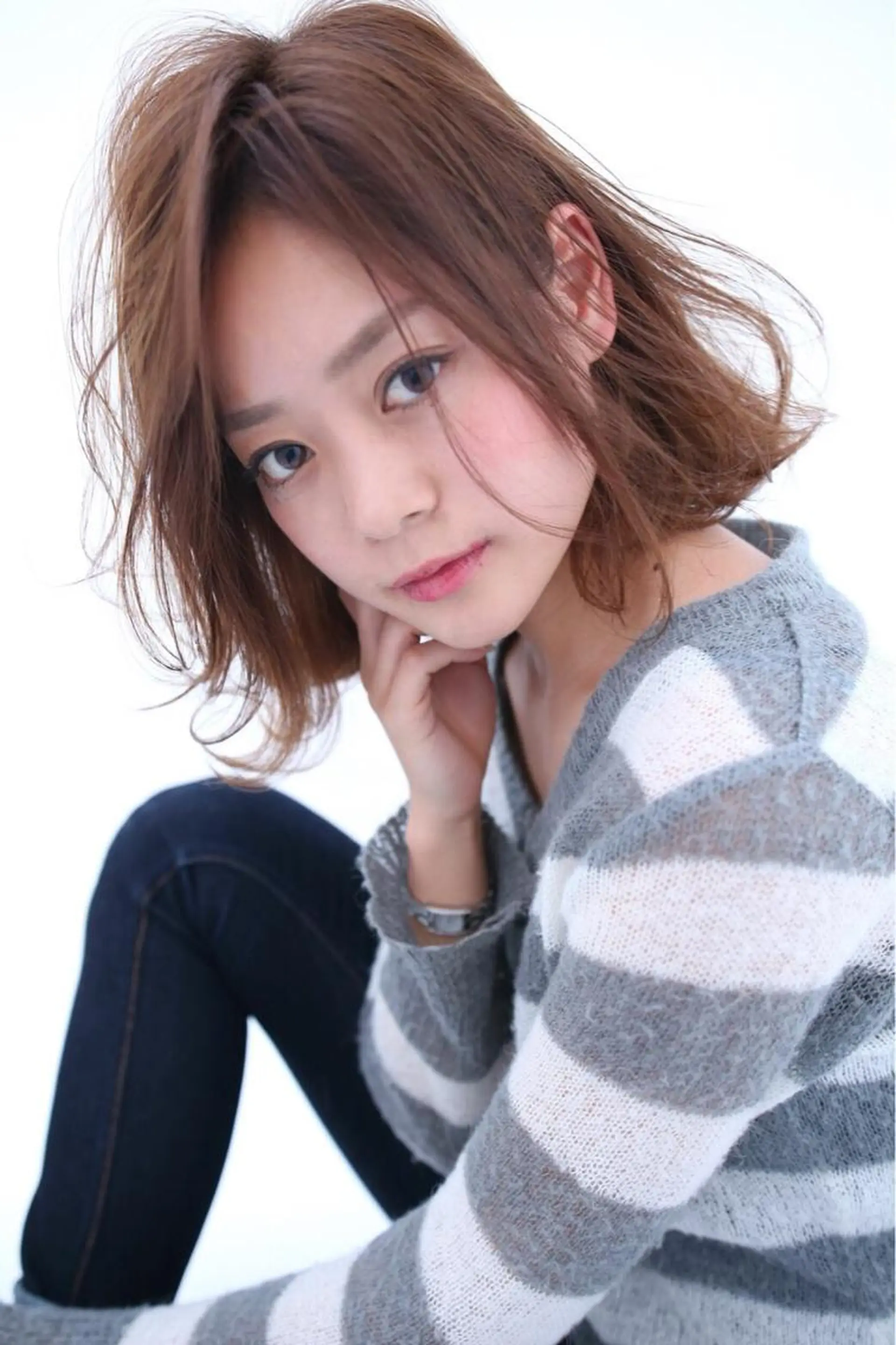 ミディアム レイヤーカット 川田くるみのヘアスタイル