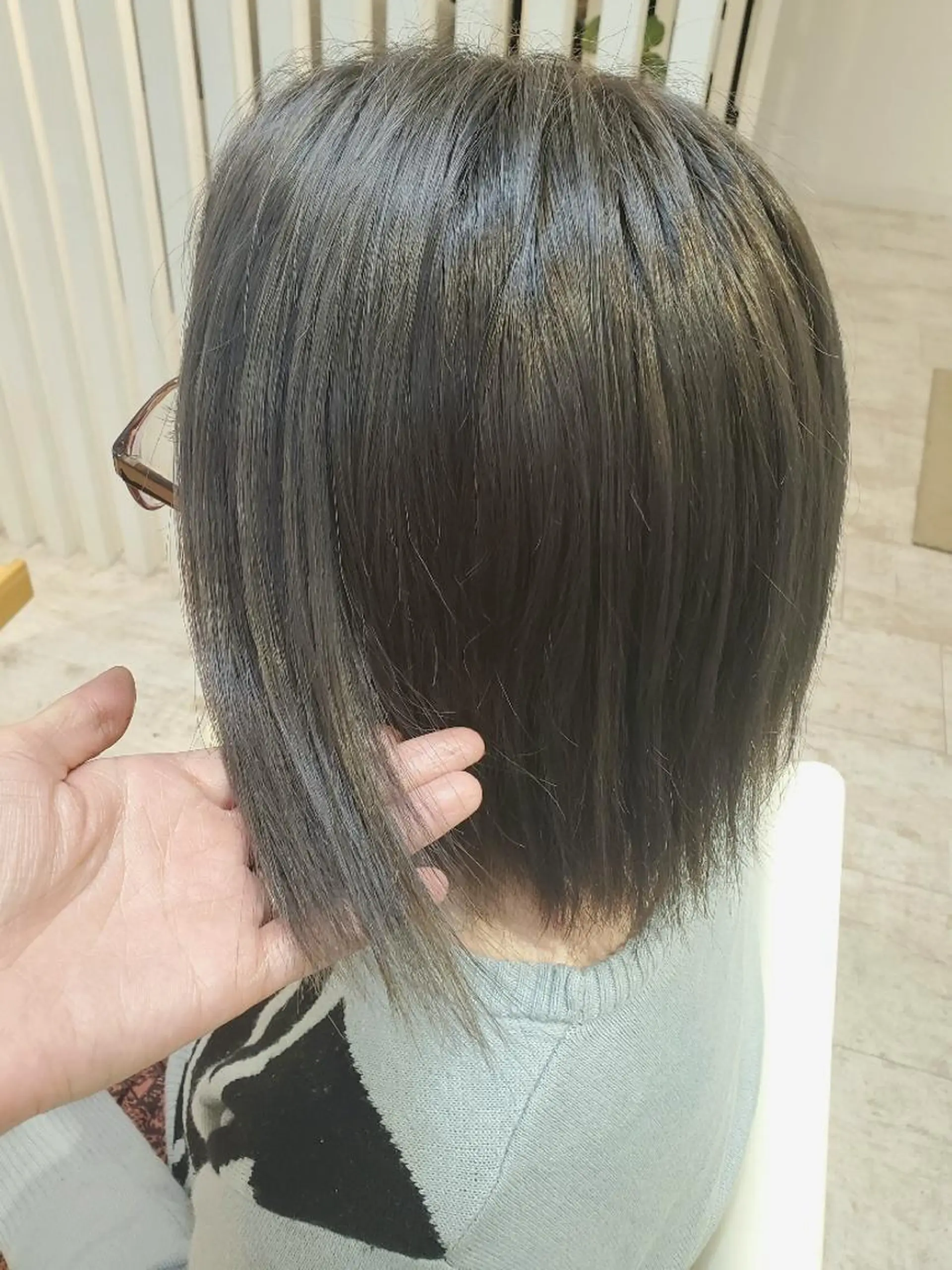 ミディアム カラー ブリーチ グレージュ 北九州美容室 🕊️わかな✂︎のヘアスタイル