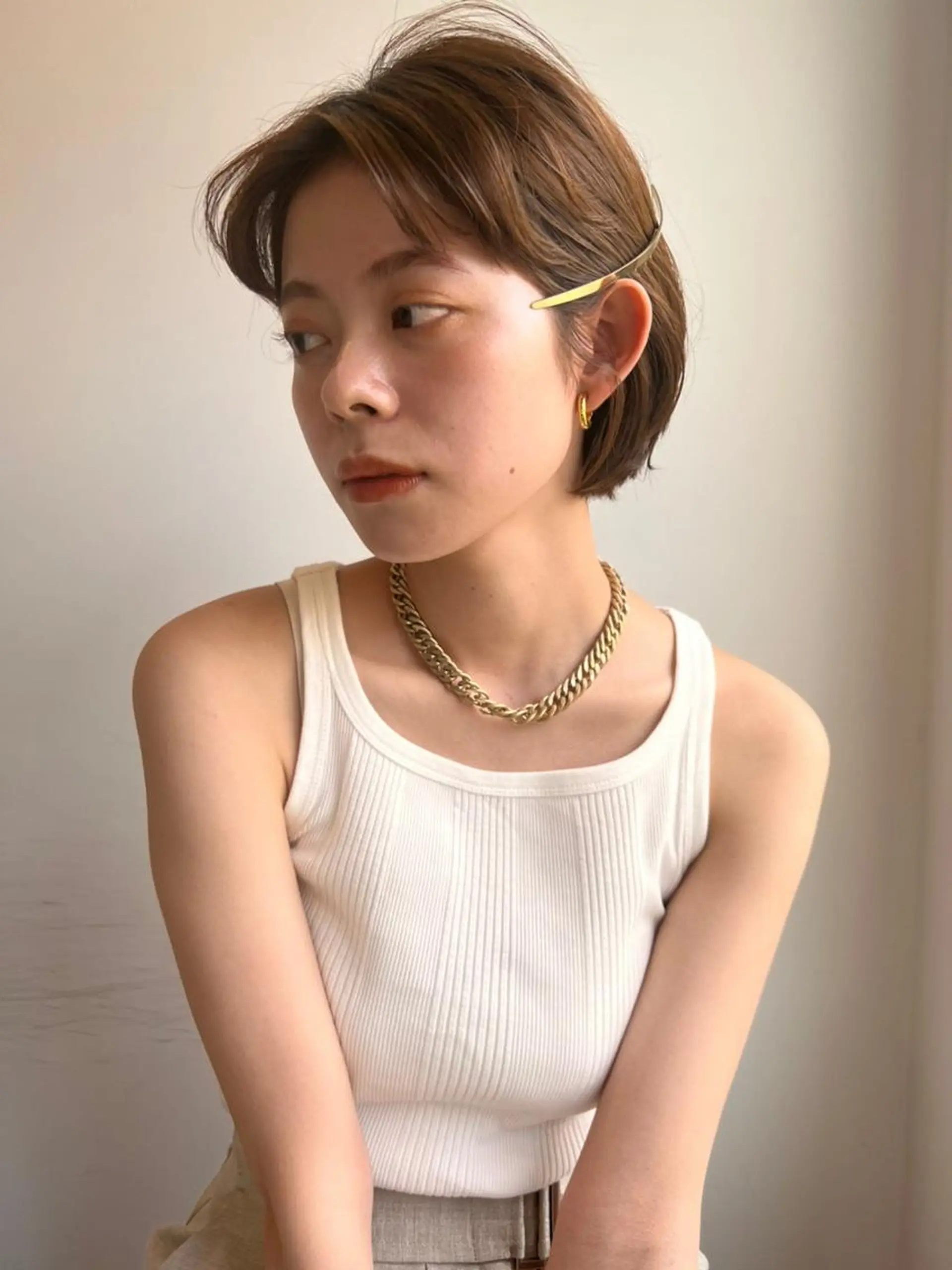 ショート カラー パーマ アディクシーカラー ブリーチ ブロンド ブルーカラー ハイライトカラー CEINE PATHのヘアスタイル