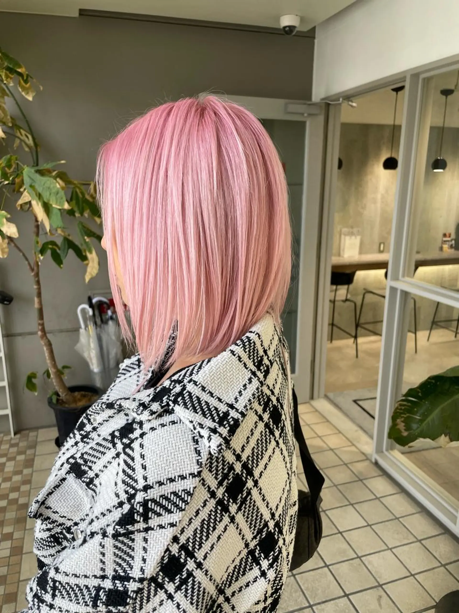 ショート カラー ヘアカラー トリートメント Lull (シェアサロンReco VIProom)所属・Lull1人美容室 バレイヤージュのヘアスタイル