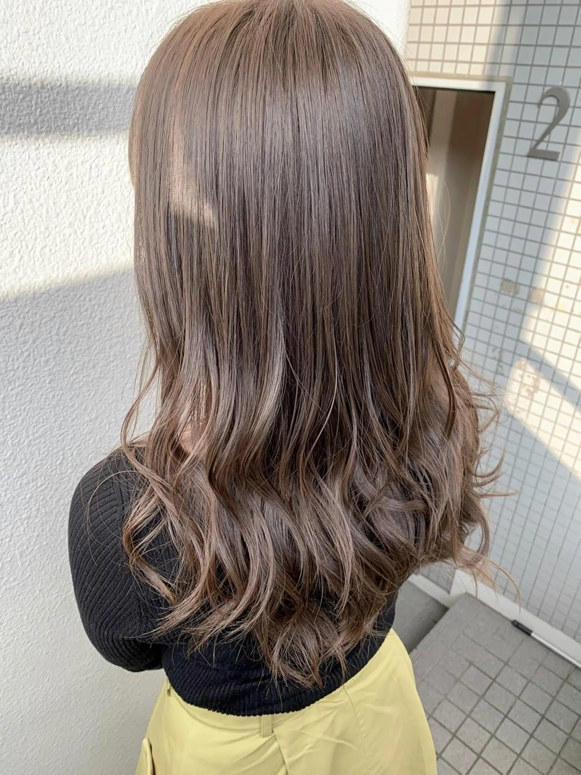 ショート カラー ブリーチ koheiのヘアスタイル