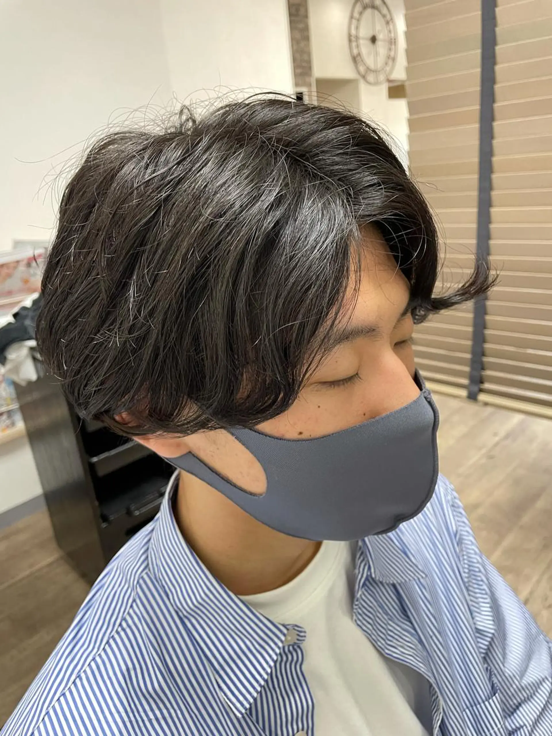 パーマ メンズ 佐々木 浩之のヘアスタイル