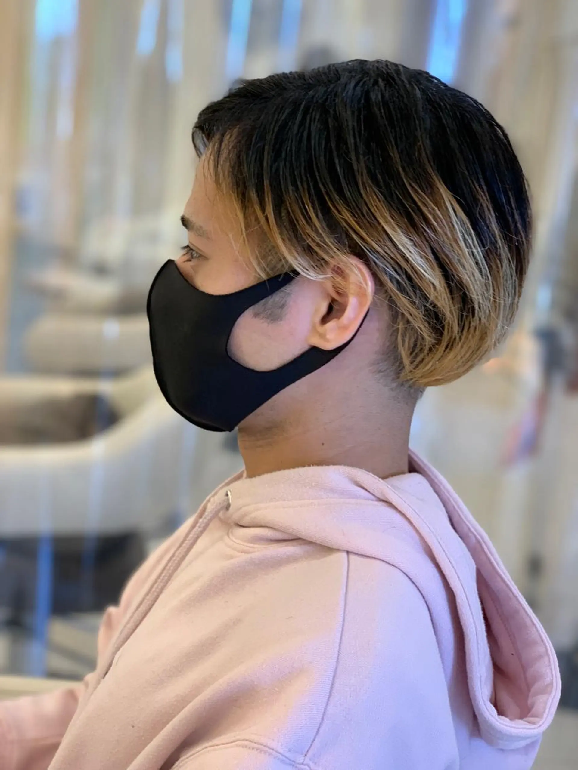 ショート カラー メンズ マッシュ ツーブロック トータルビューティー K:R鶴川のヘアスタイル